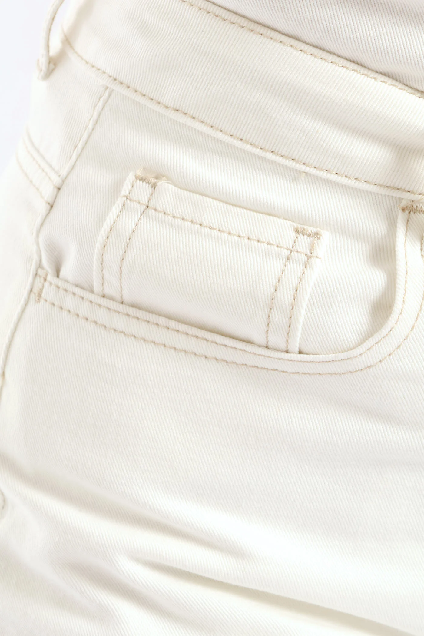 Boyfriend Mid Thigh Shorts - White - Image 5