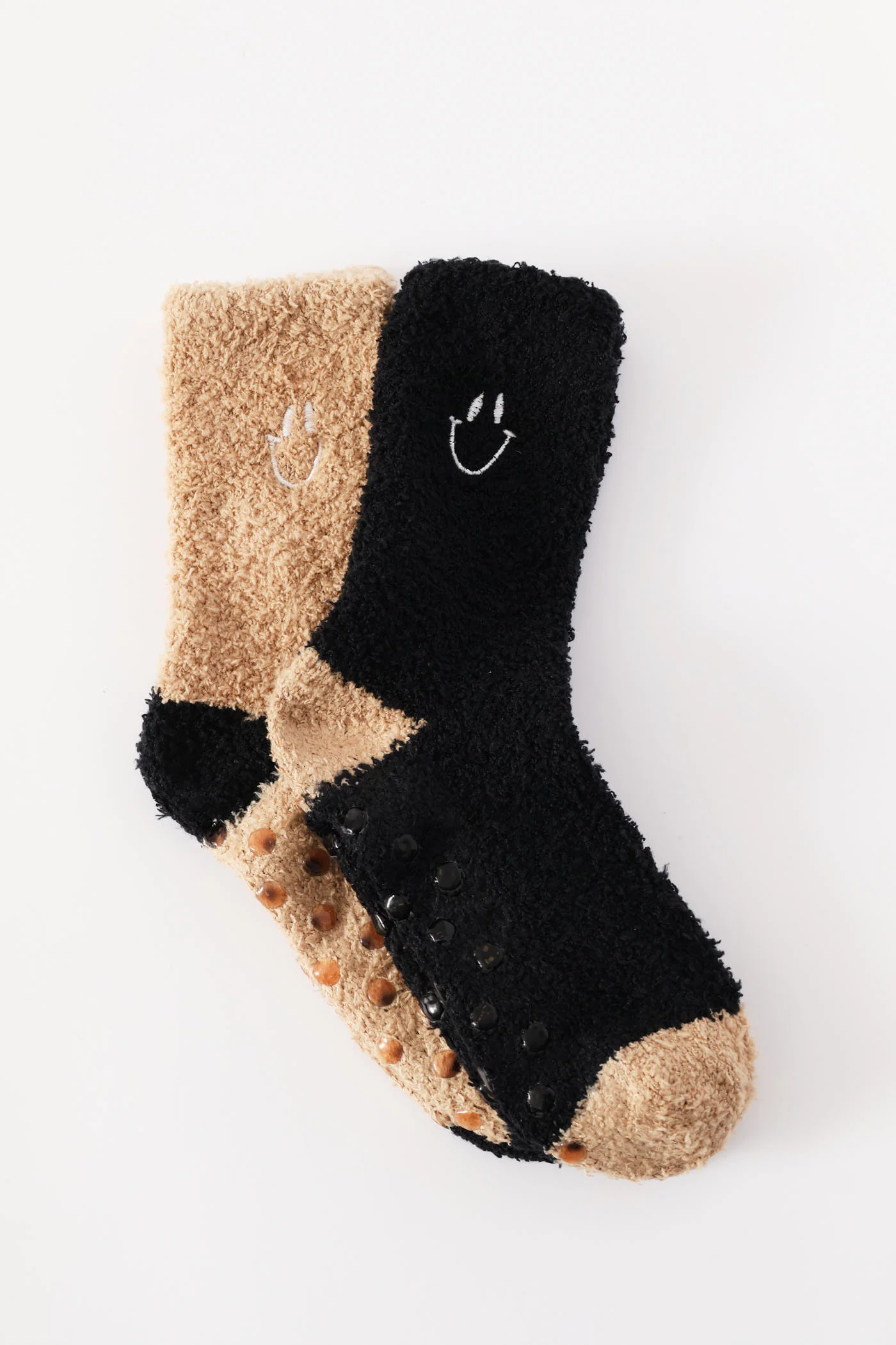 Boys 2 Pack Plain Smile Fluffy Socks - Black - Image 5