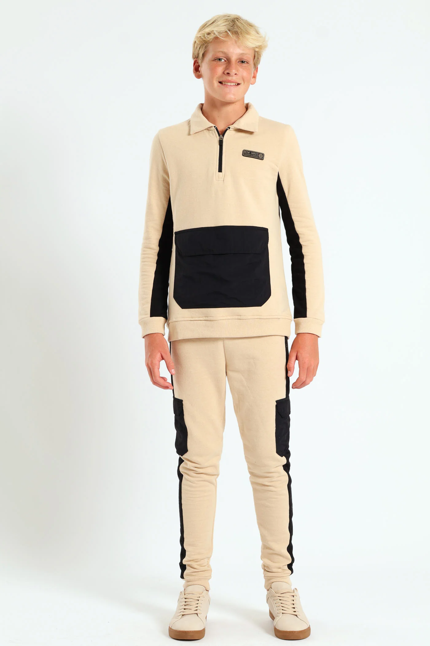 Boys 3/4 Zip Nylon Pocket Fleece Top - Image 2
