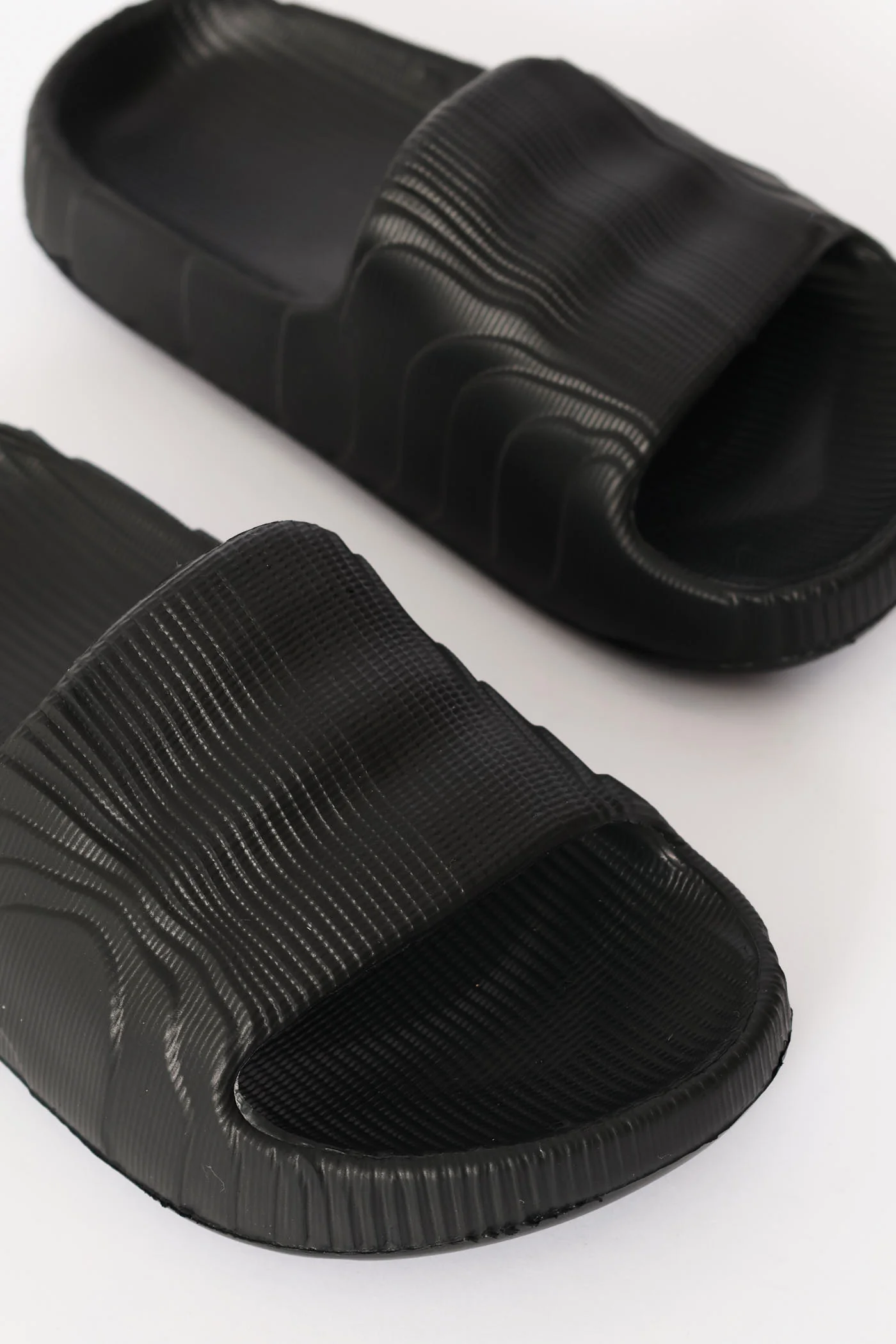 Boys 3D Moulded Slide - Black - Image 2