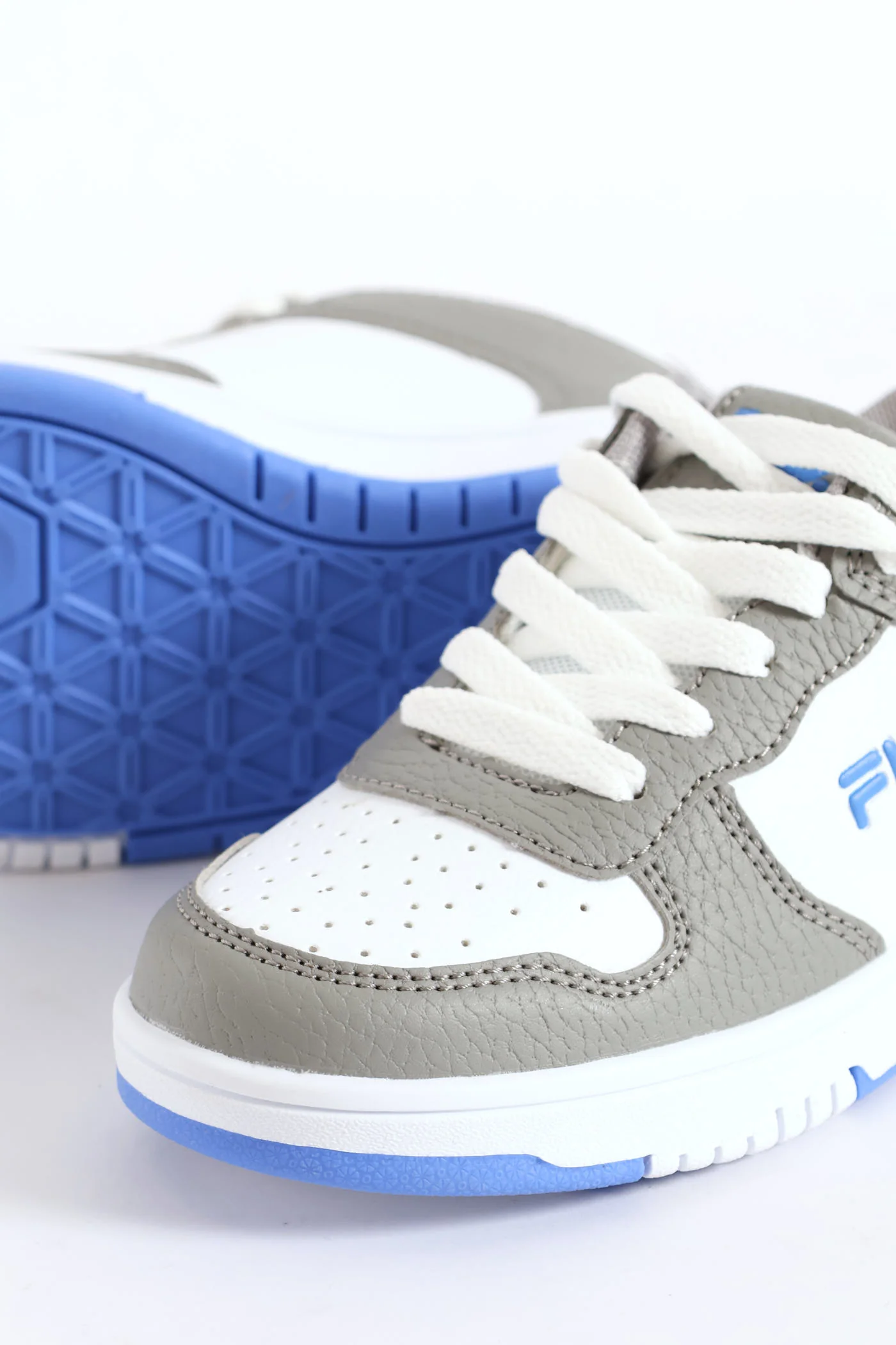 Boys Adley Court Sneaker - Grey - Image 2