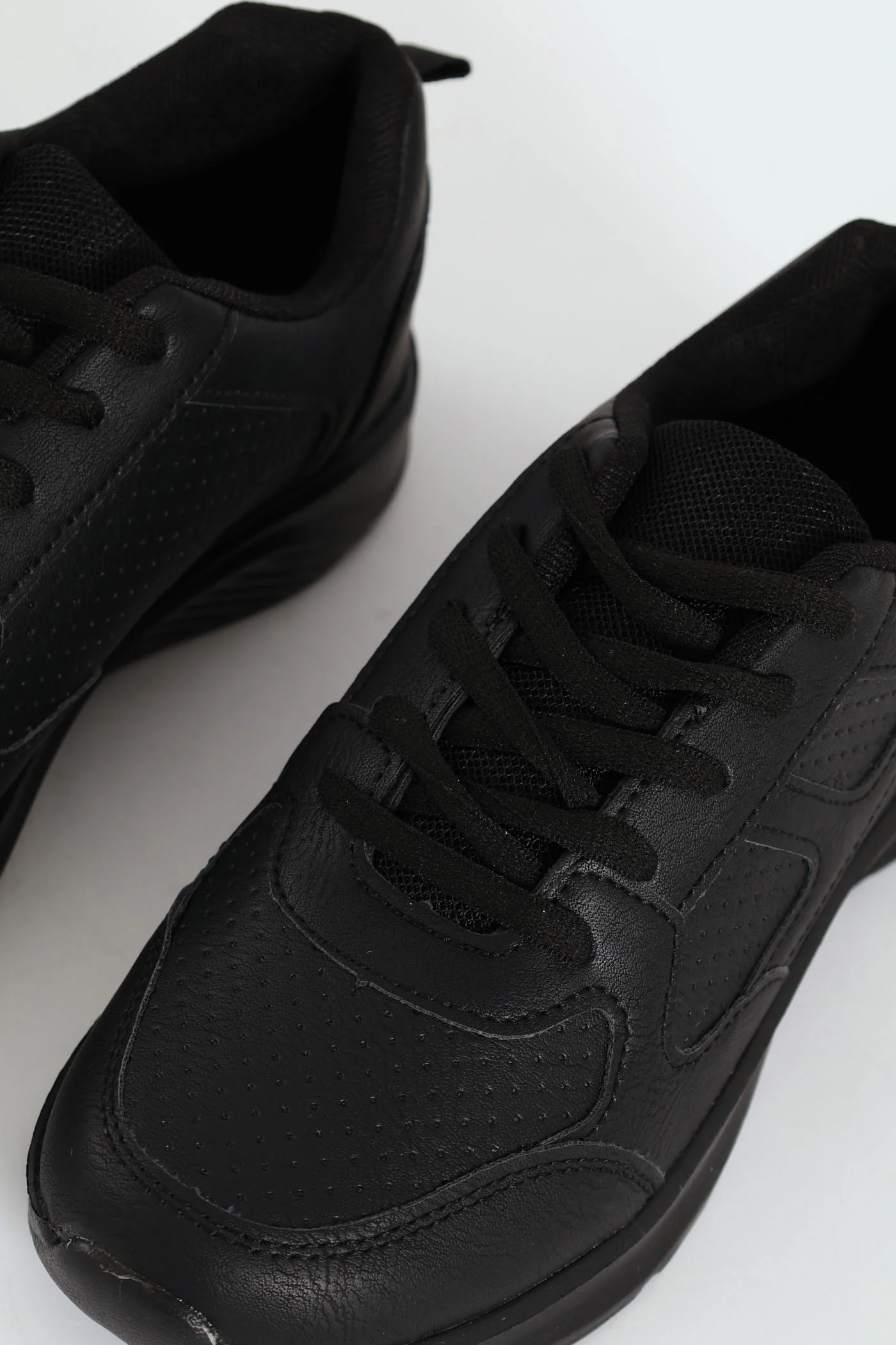 Boys Bts Sneaker - Black - Image 5