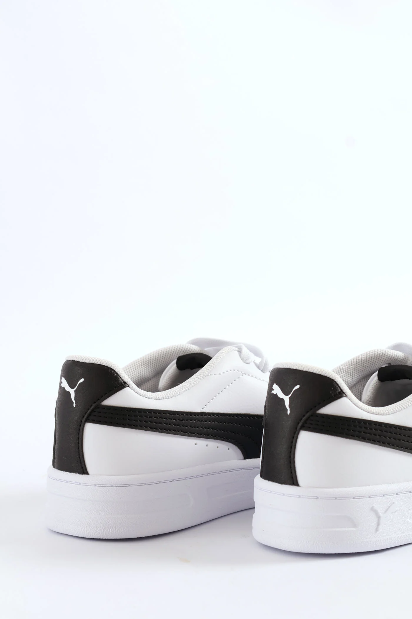 Boys Court Classic Clean Jr Sneaker - White/Black - Image 5