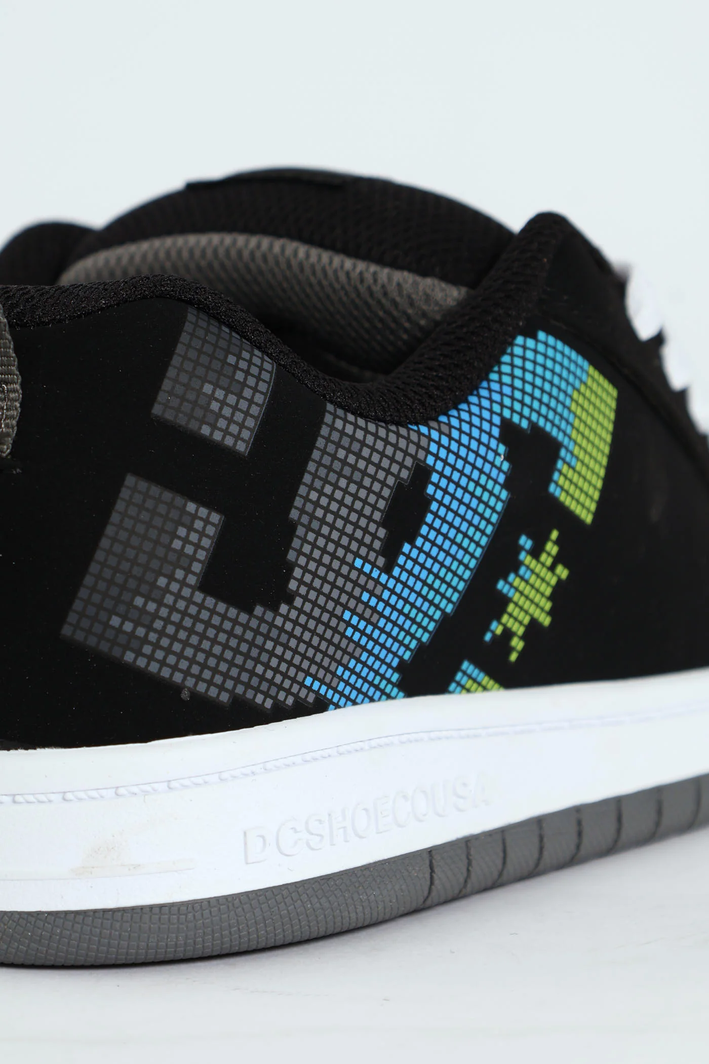 Boys Graffik Skate Court Shoe - Black - Image 2