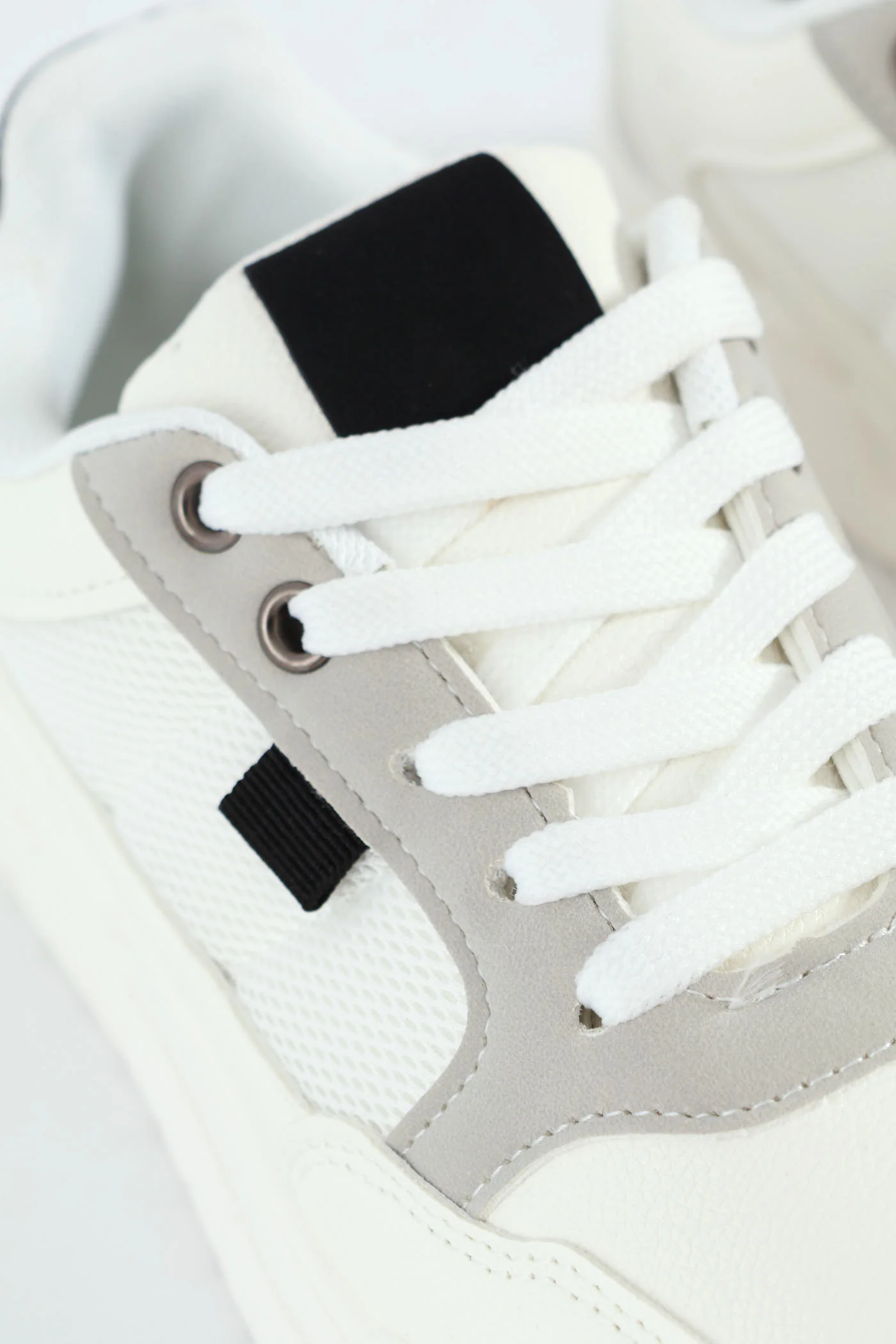 Boys Pu Mesh Sneaker - White - Image 2