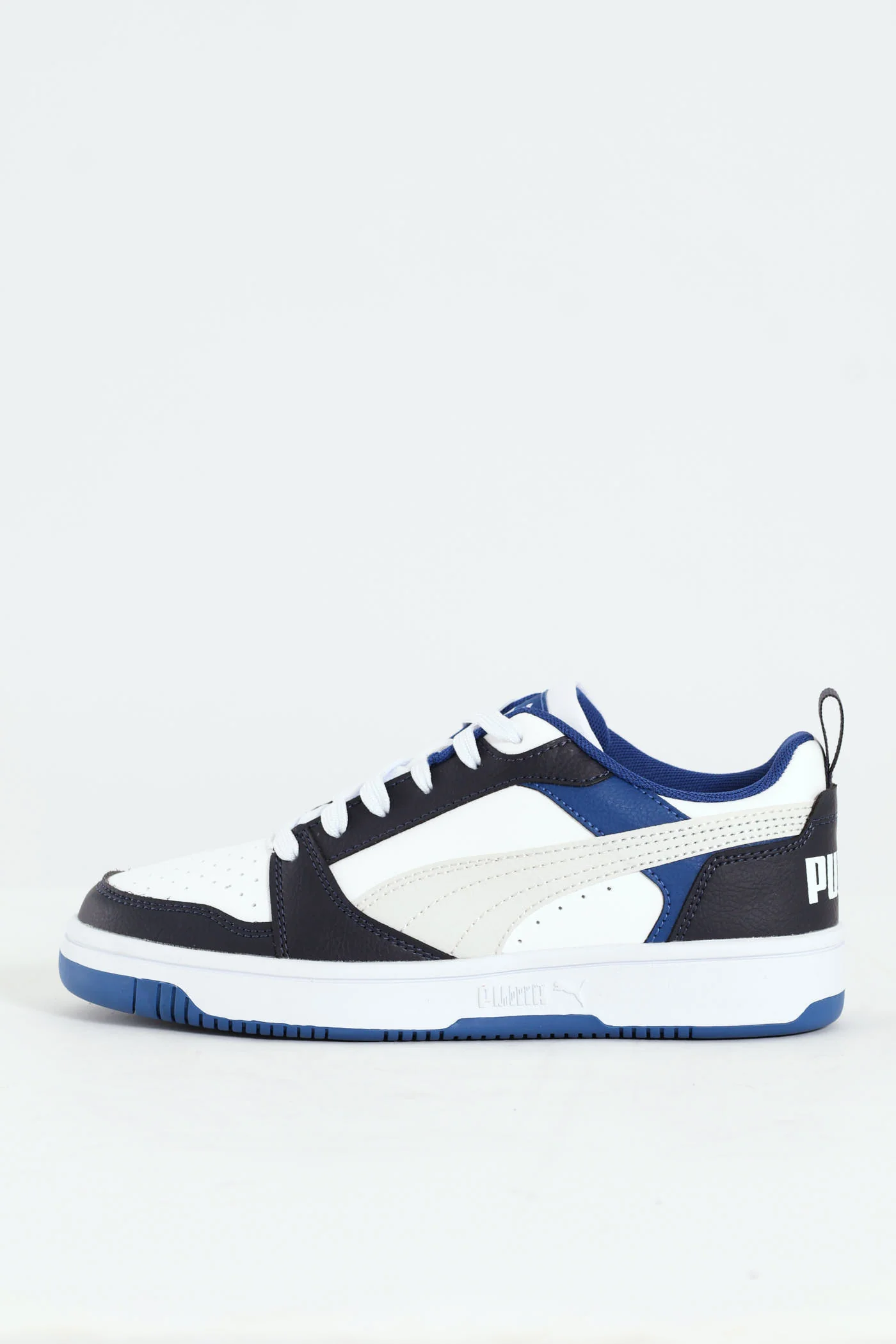 Boys Puma Rebound V6 Low Sneaker - White/Blue - Image 4