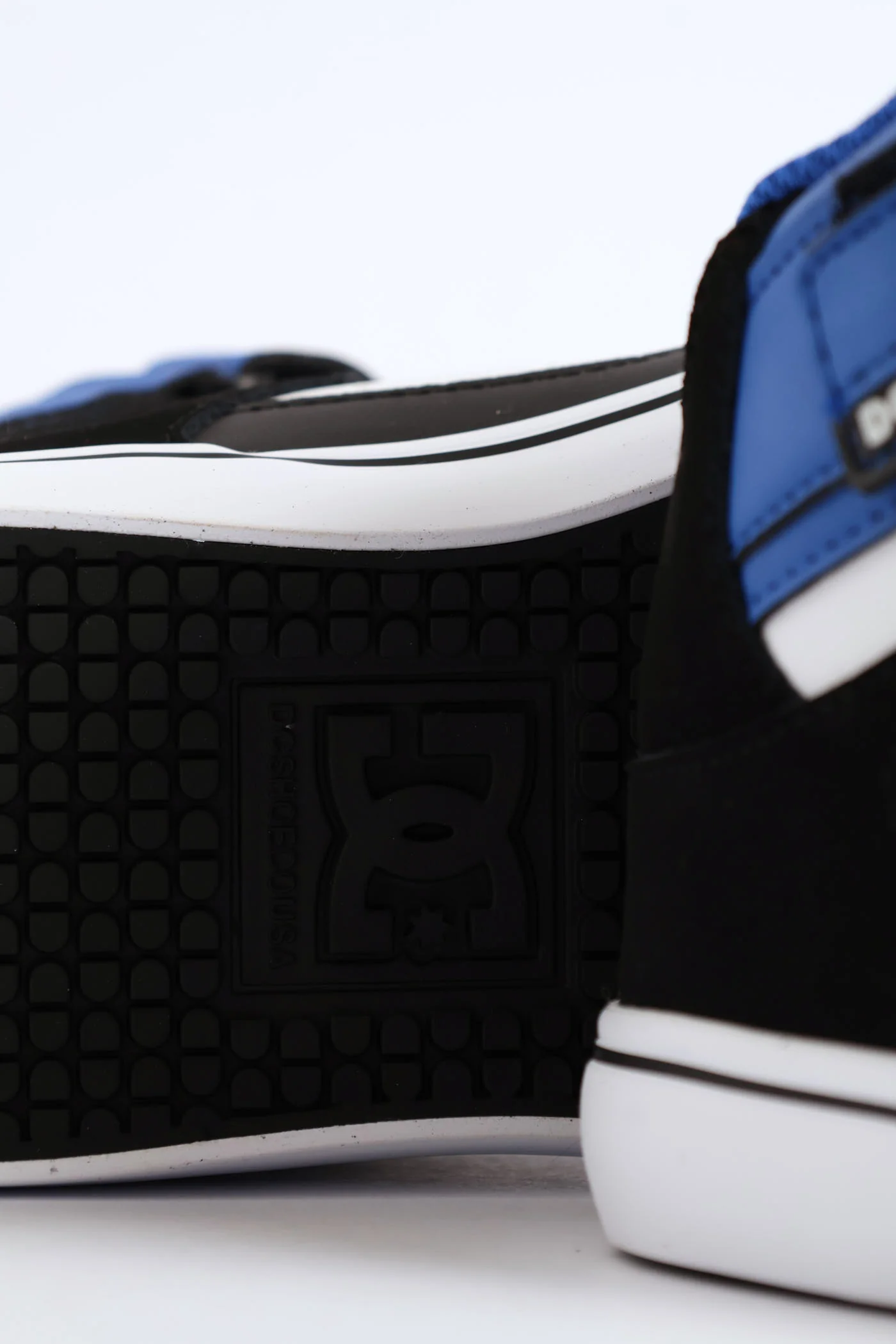 Boys Pure Hitop Ev Dc Sneaker - Black/Navy - Image 2
