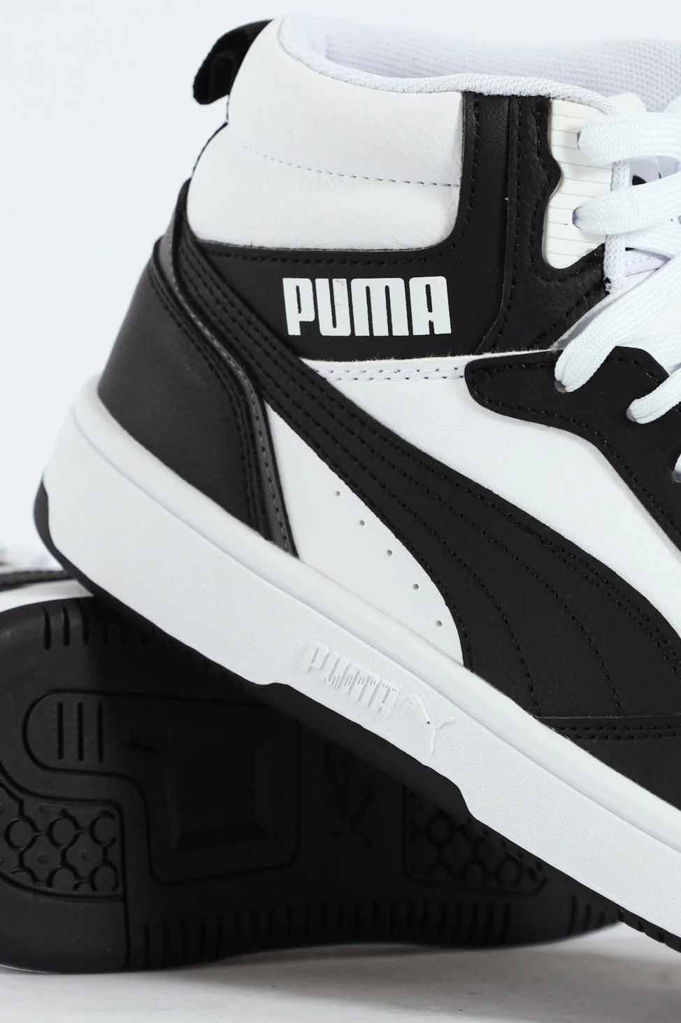 Boys Rebound V6 Mid Jr Sneaker - White/Black - Image 5
