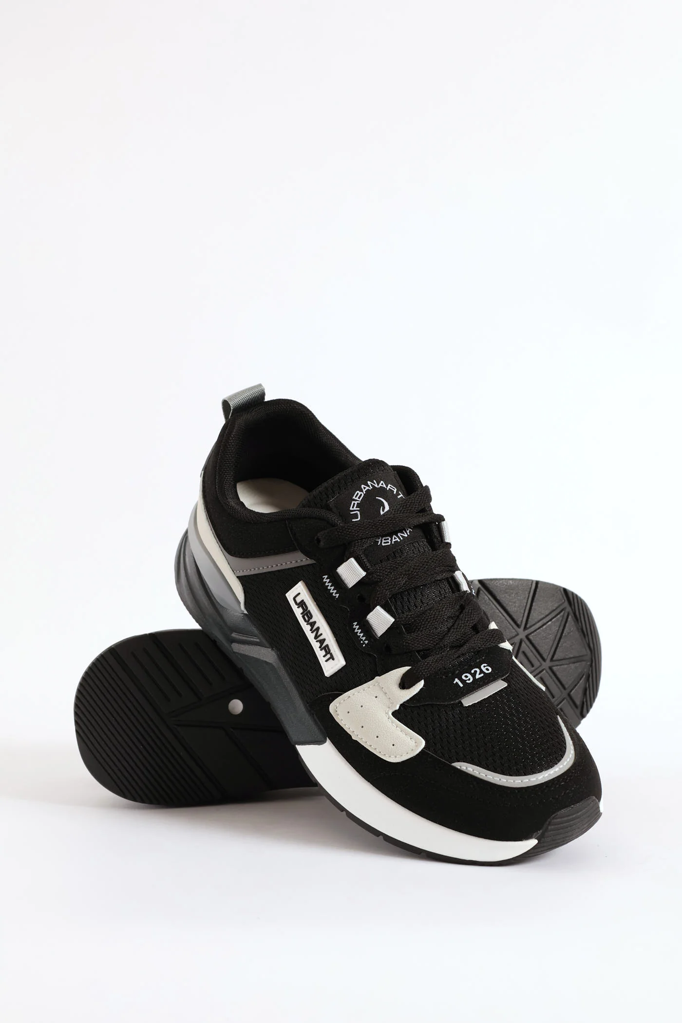 Brazza 1 Nubuck Lace Up Retro Sneaker - Black - Image 5