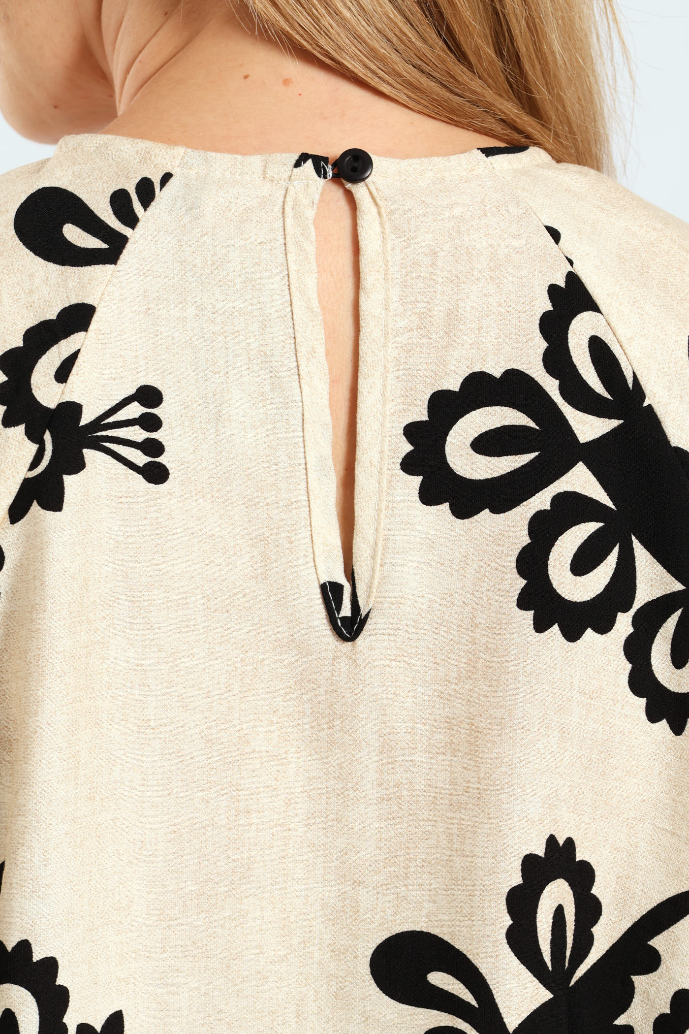 Bubble Raglan Sleeve Blouse - Cream/Black - Image 3