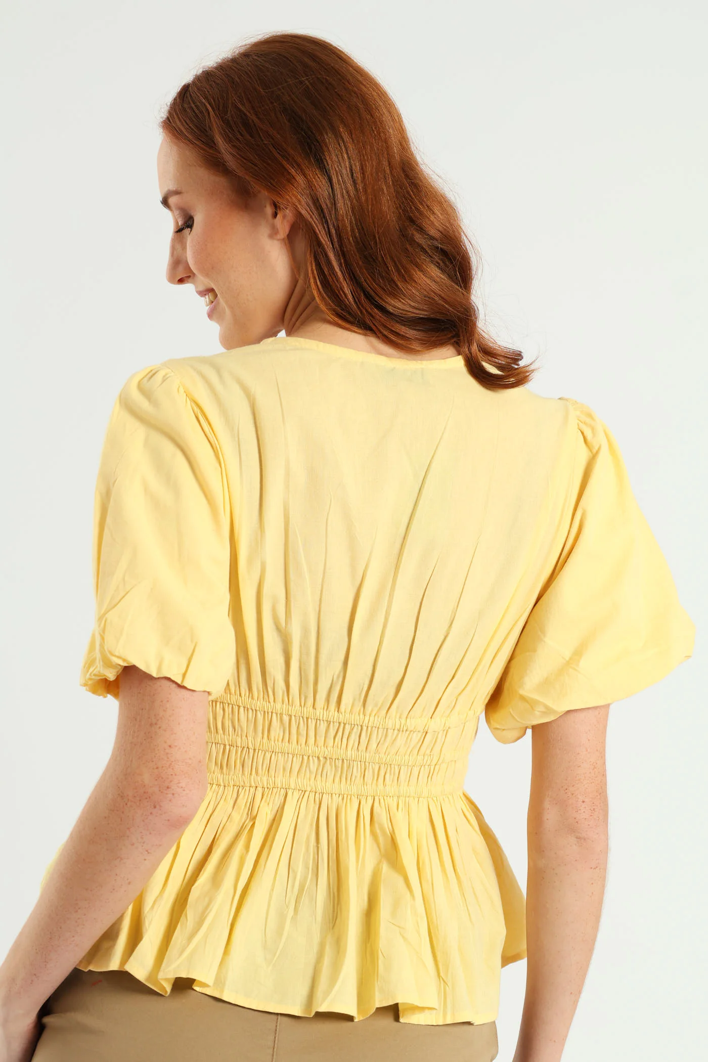 Bubble Sleeve V-Neck Peplum Blouse - Light Yellow - Image 4