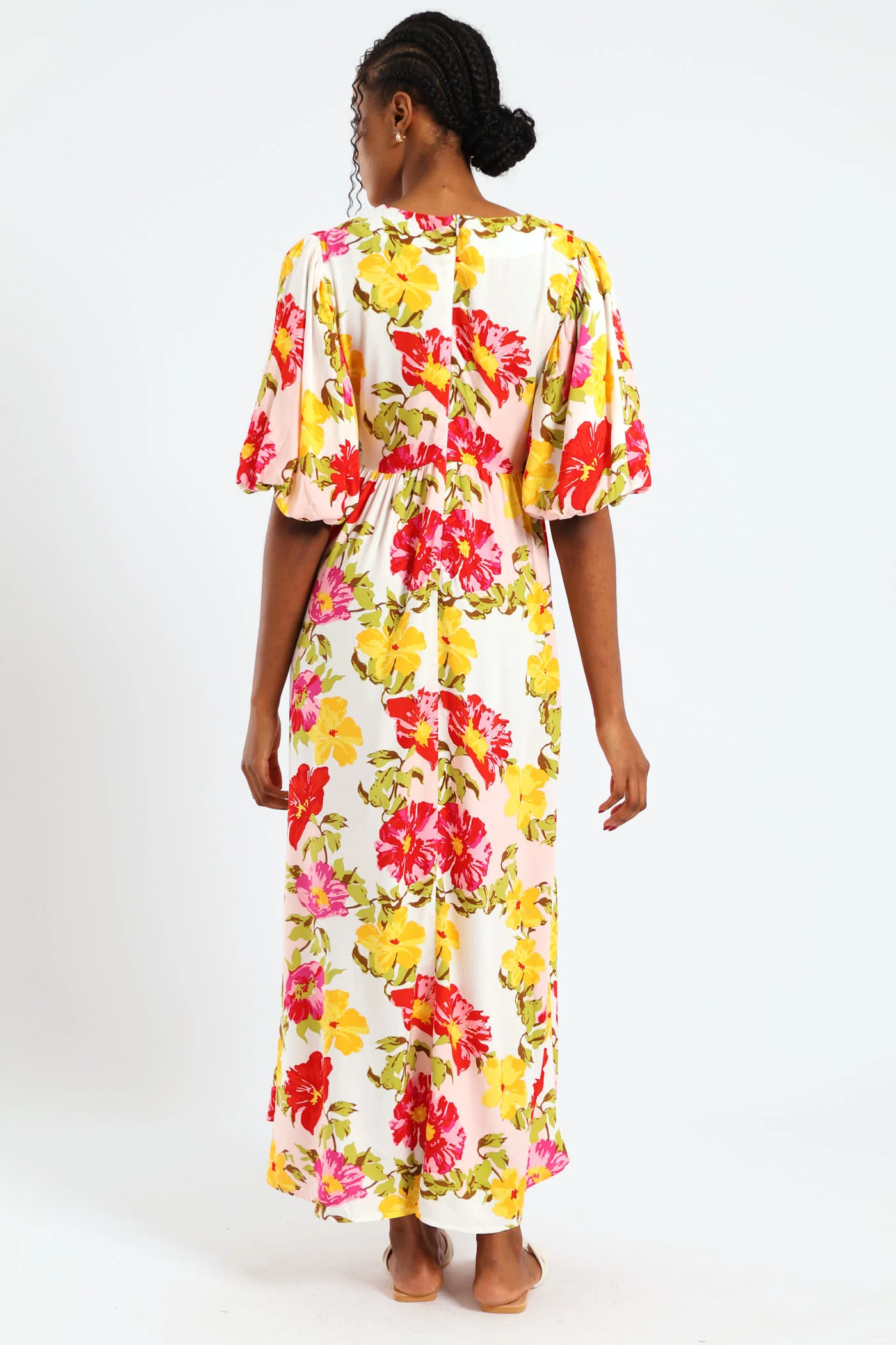 Bubble Sleeve V-Neck Pleat Detail Midaxi Dress - Image 4