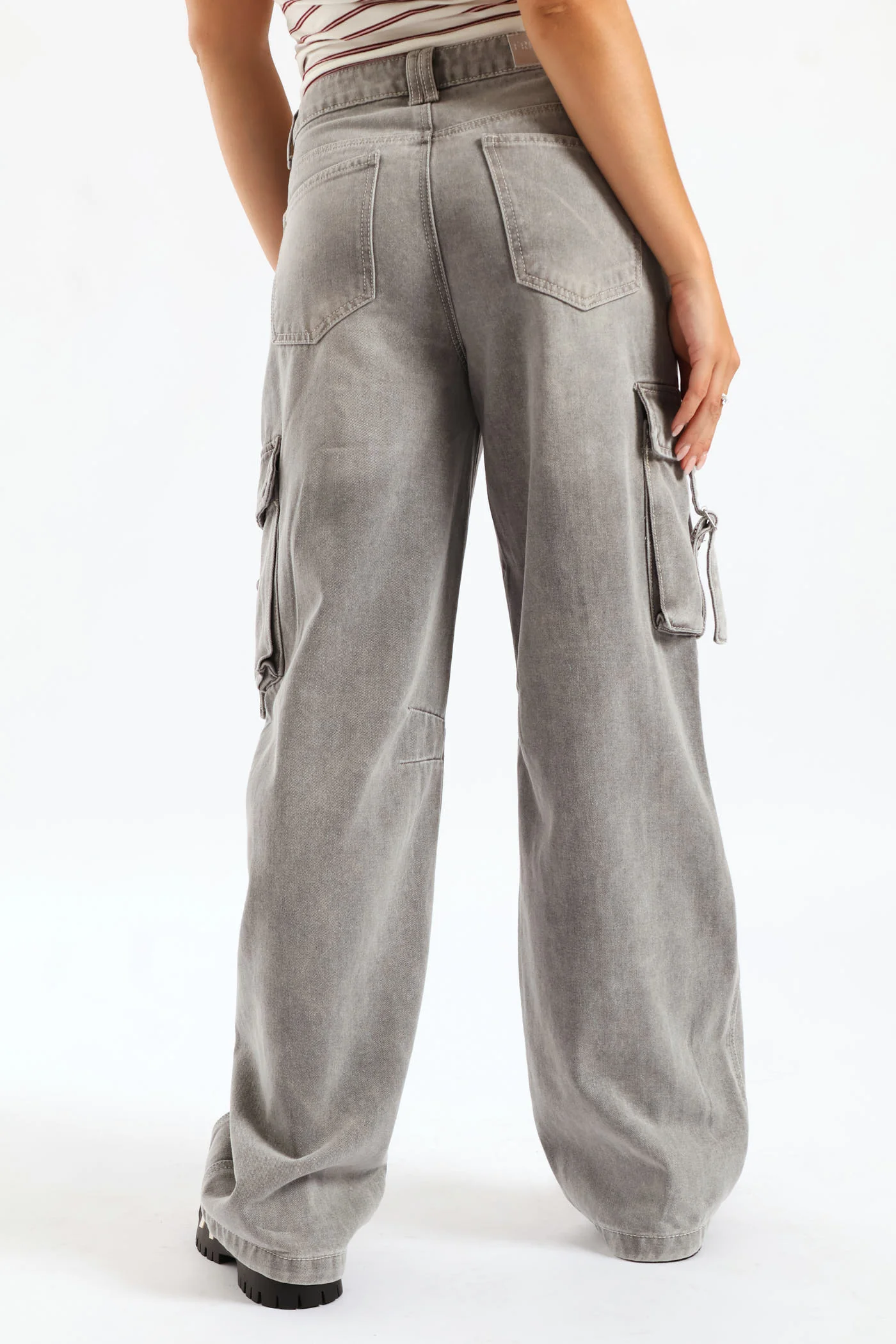 Buckle Cargo Jean - Mid Grey - Image 5