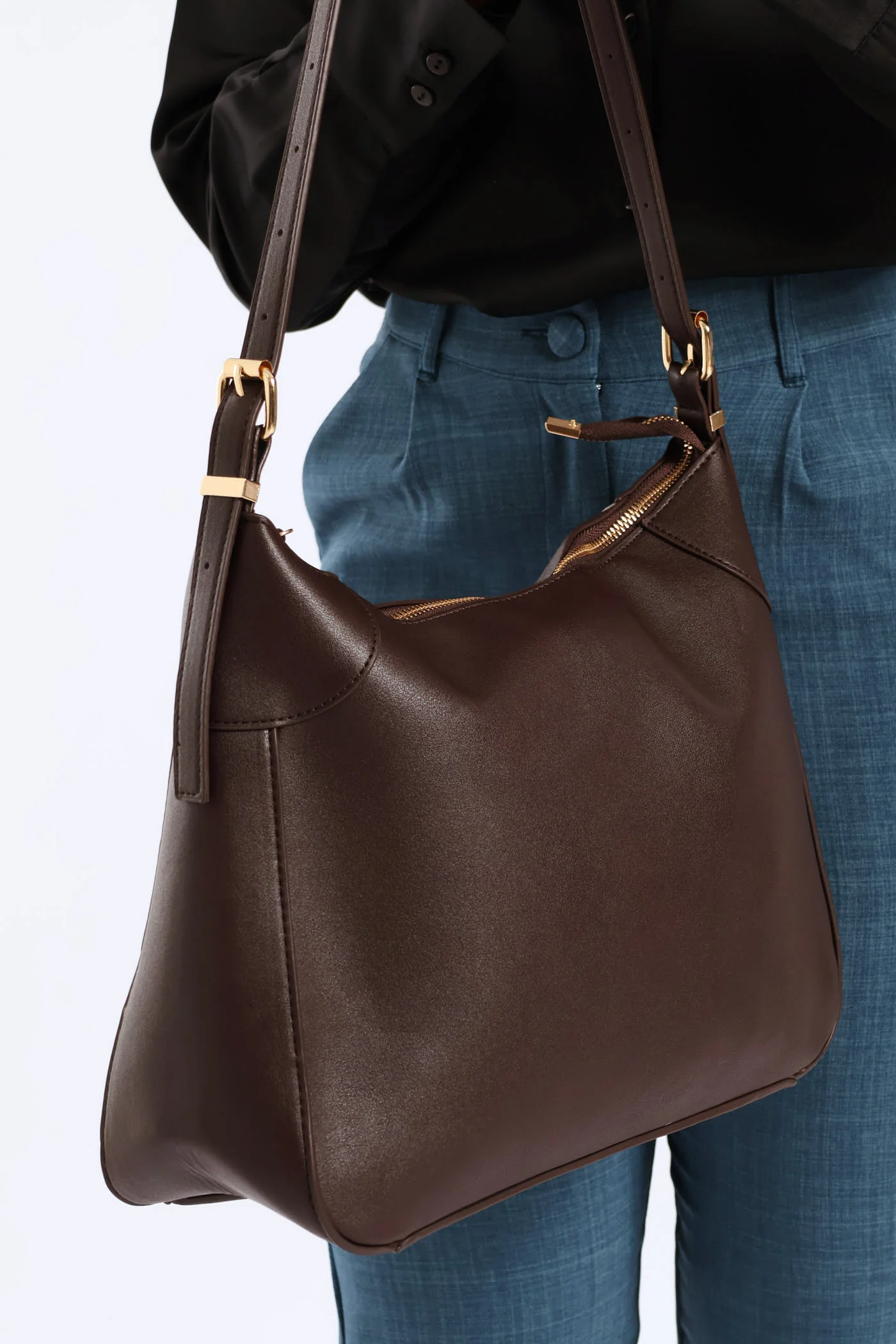 Buckle Detail Shoulder Bag - Chocolate - Image 5