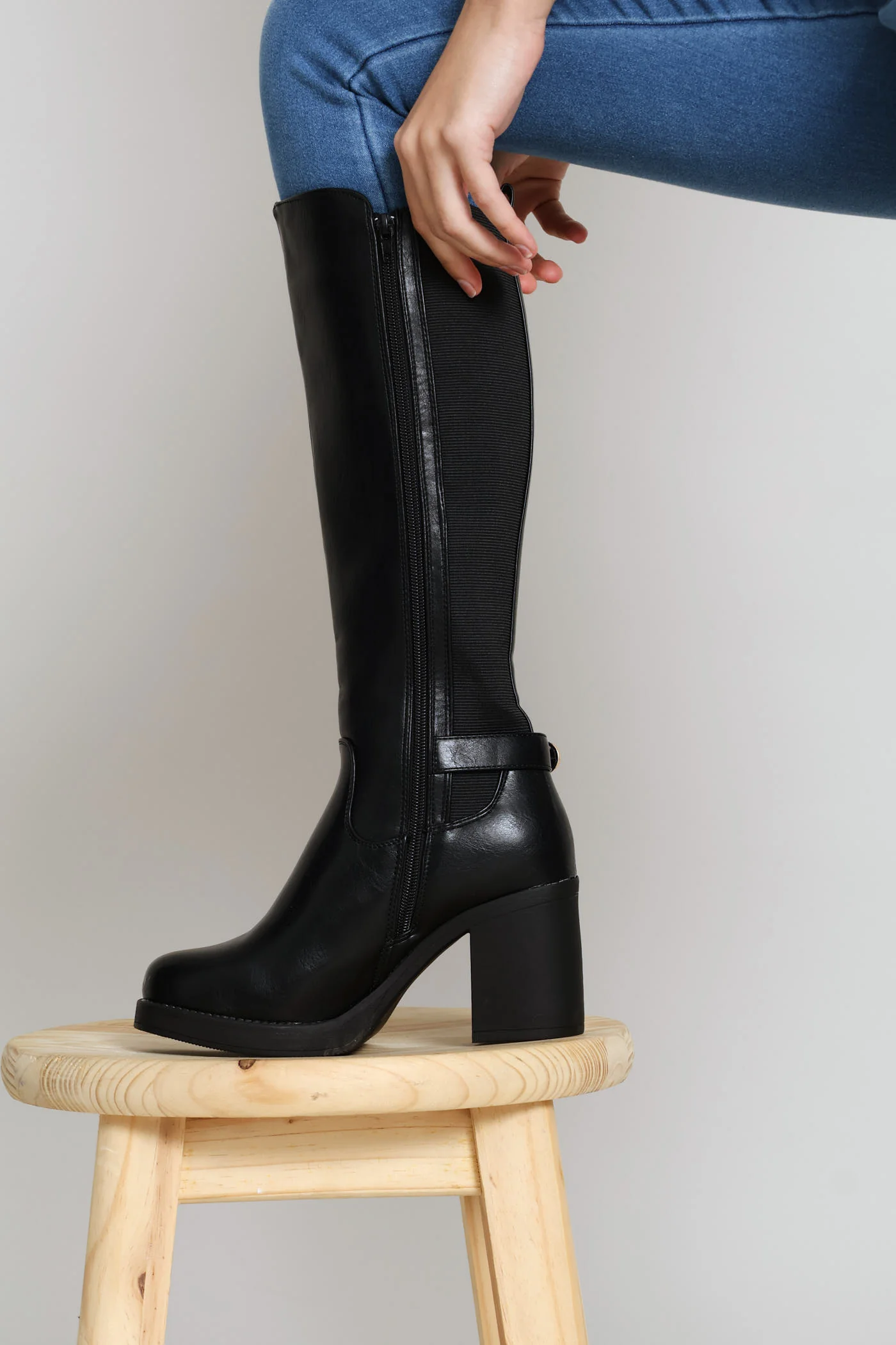 Buckle Trim Heel Insert Long Boot - Black - Image 2