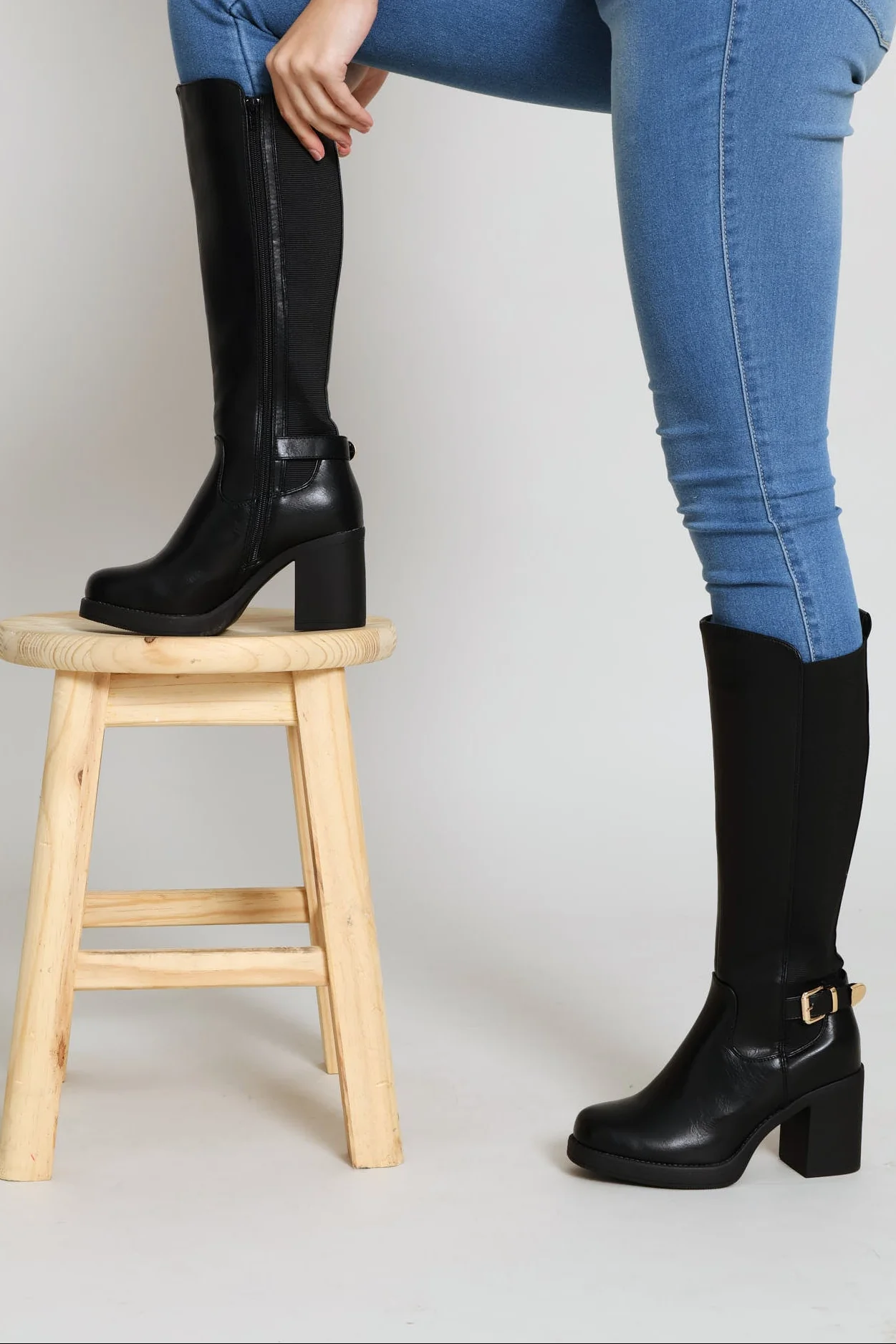 Buckle Trim Heel Insert Long Boot - Black - Image 4