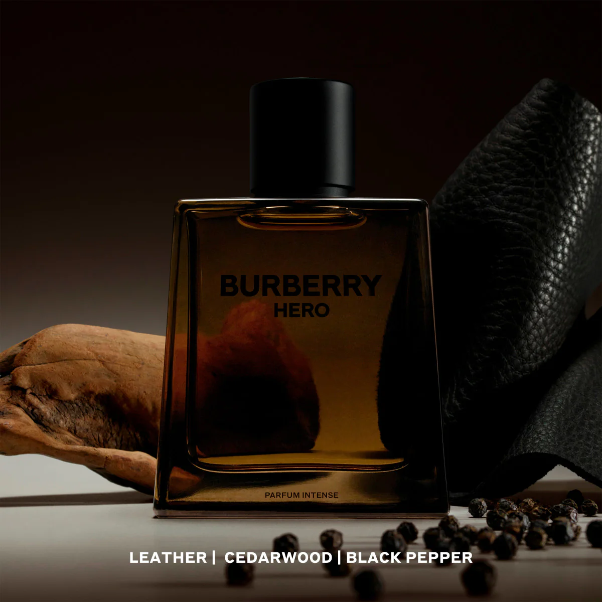 Burberry Hero Parfum Intense - Image 5