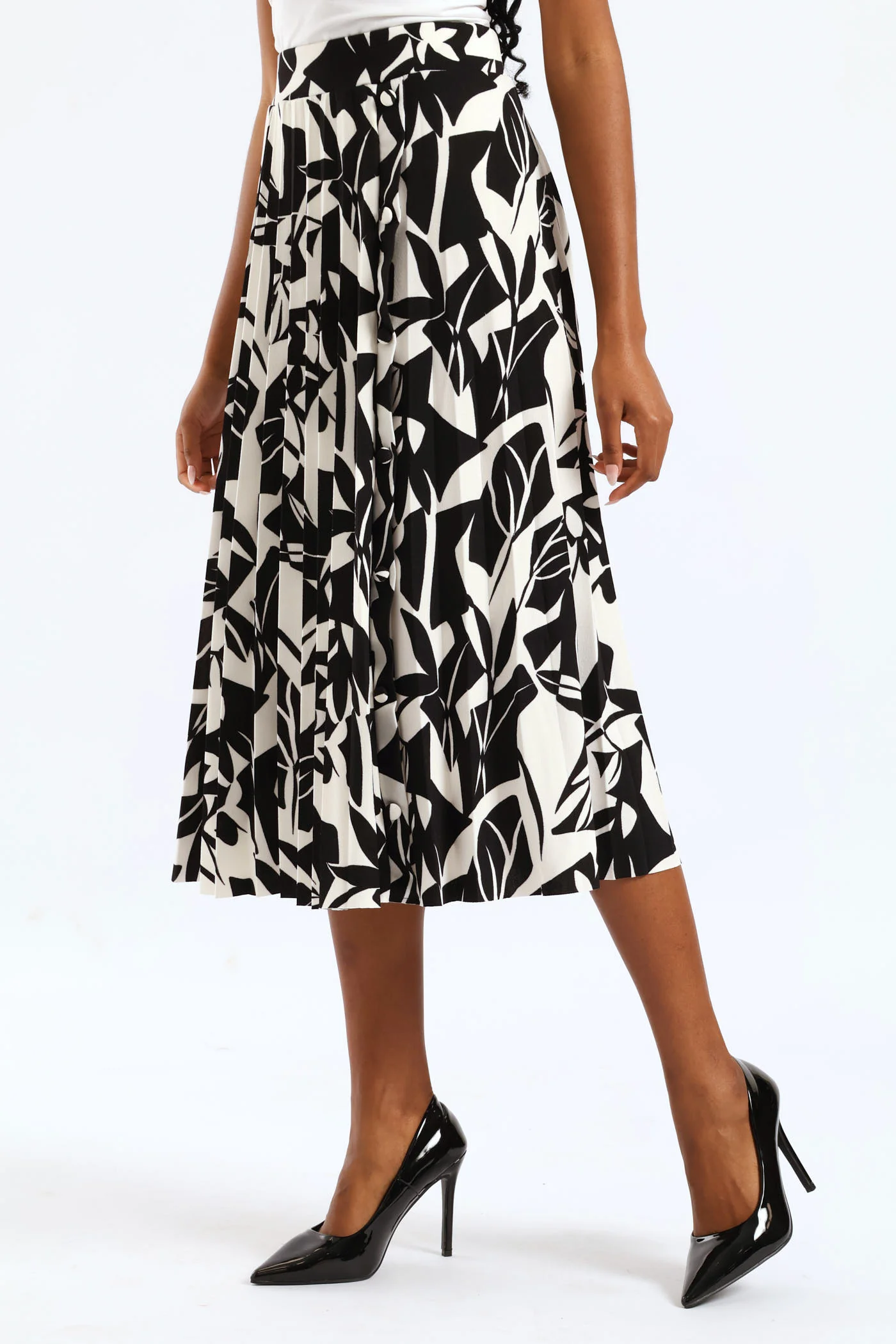 Button Pleated Midi Skirt - Black/Cream - Image 3