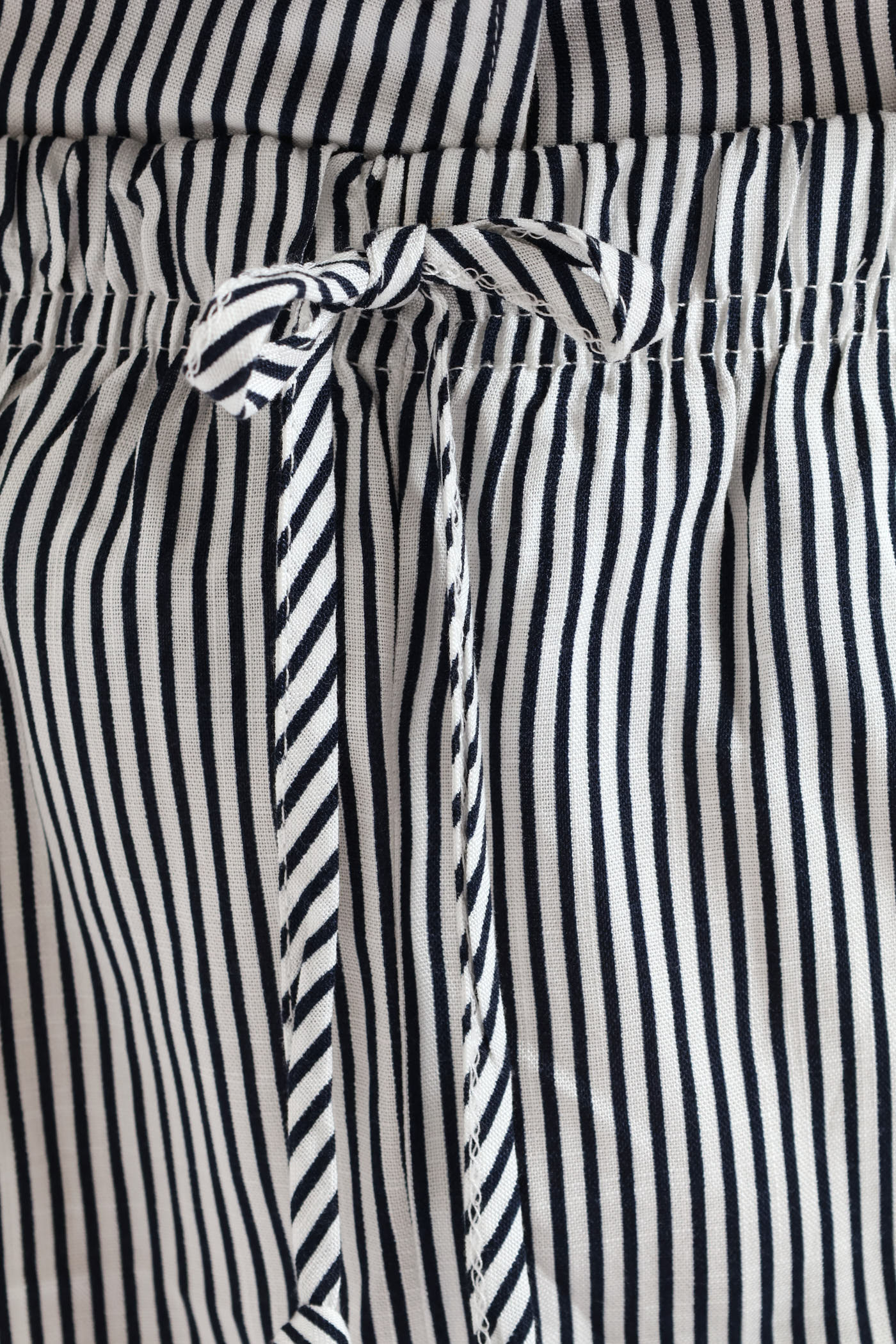 Button Through Linen Short Set - White/Navy - Image 4