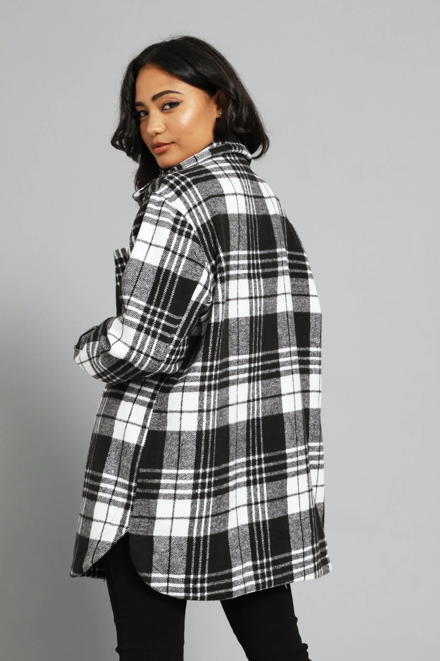 Button Through Pocket Detail Oversized Heavy Lined Melton Jacket - Black/White - Image 6