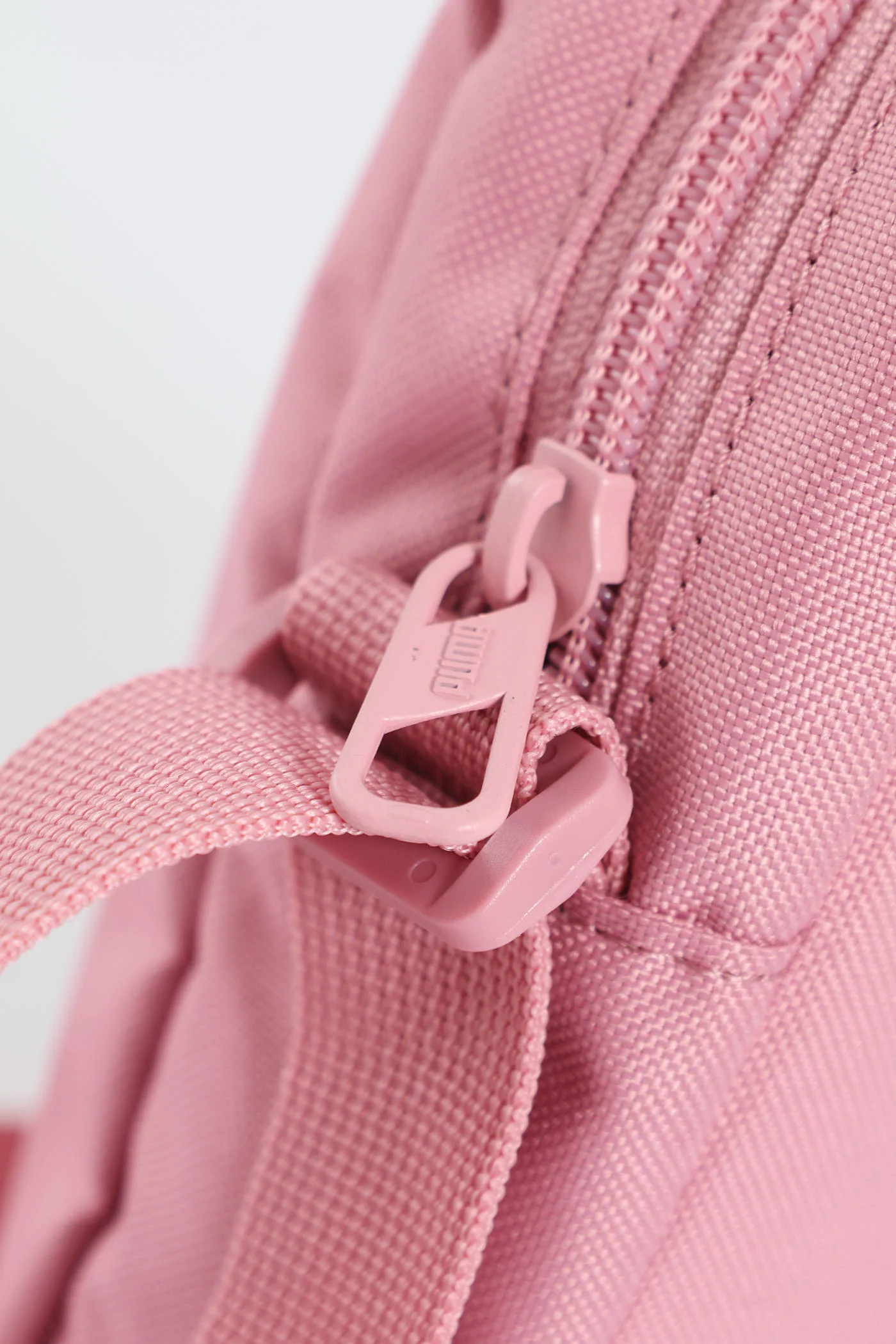 Buzz Portable Bag - Pink - Image 5