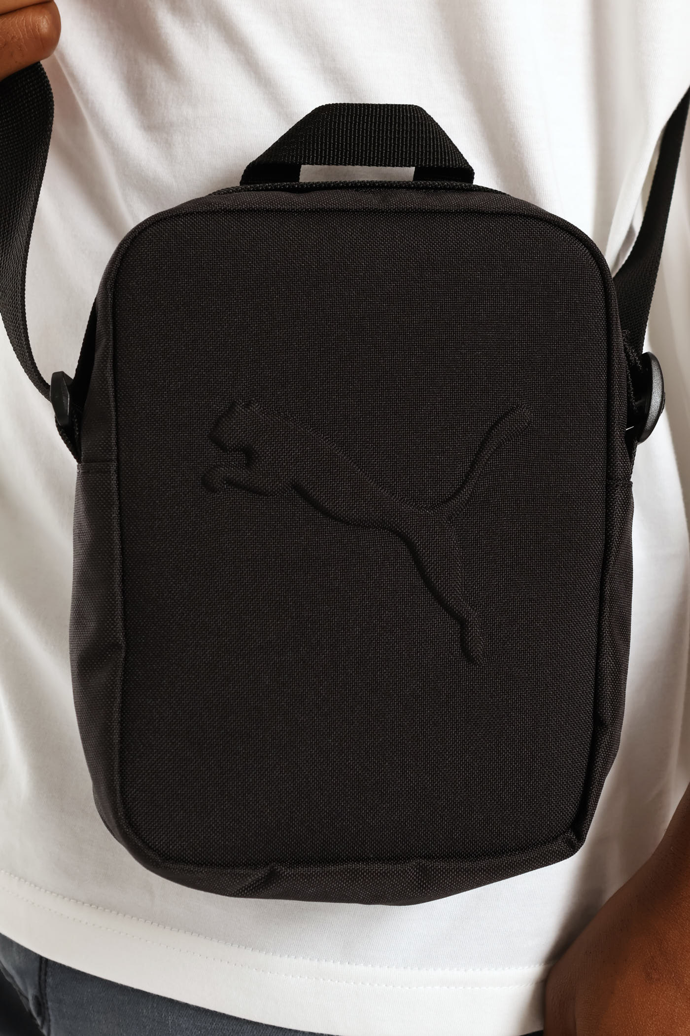 Buzz Portable Crossbody Bag - Black - Image 2