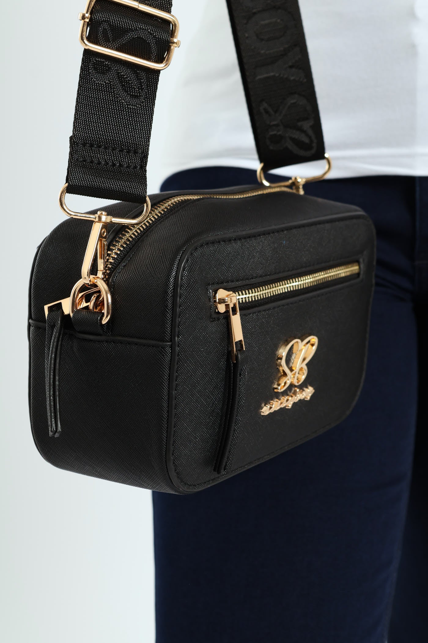 Camera Bag - Black - Image 5