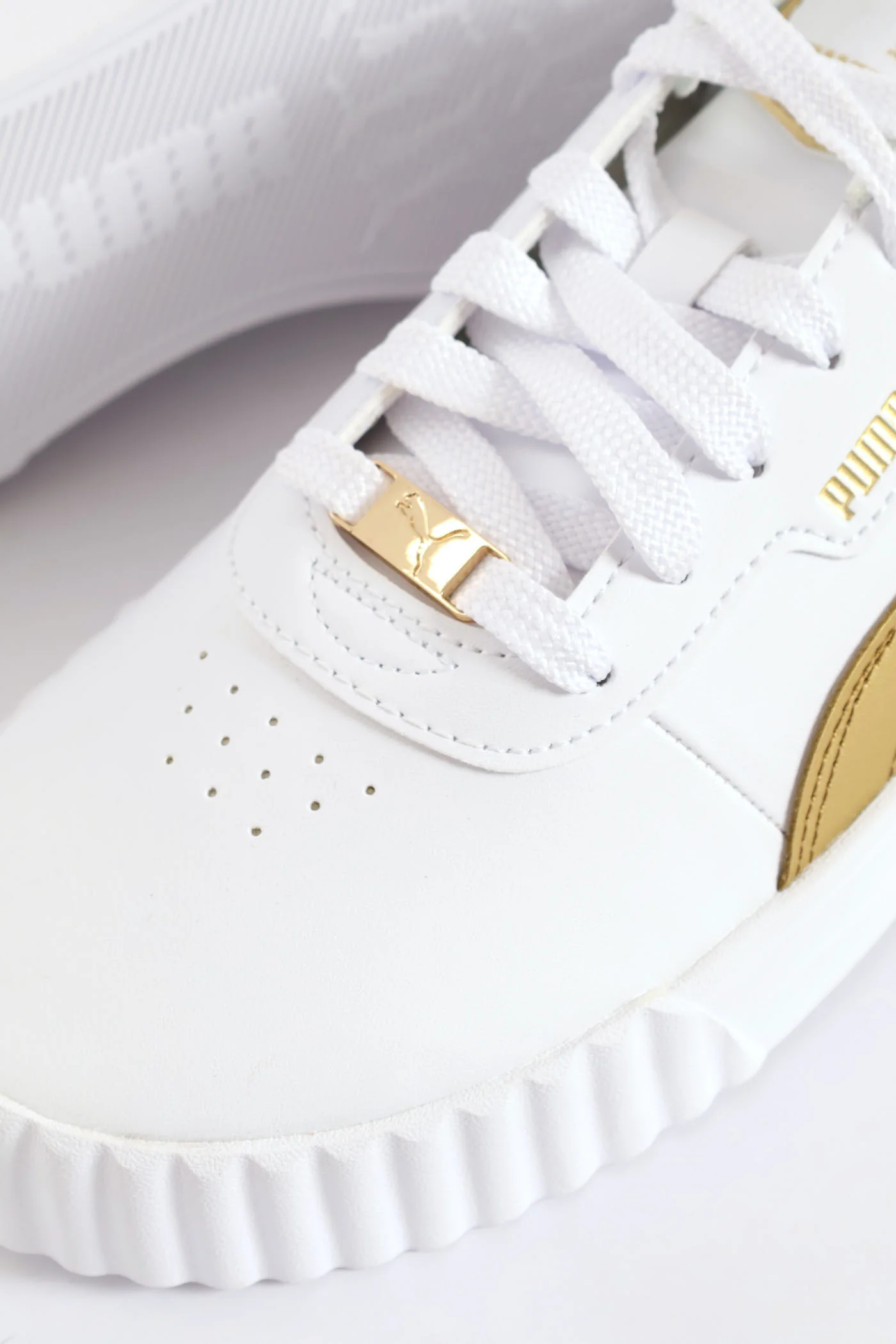 Carina 3.0 Dayinight Sneaker - White - Image 6