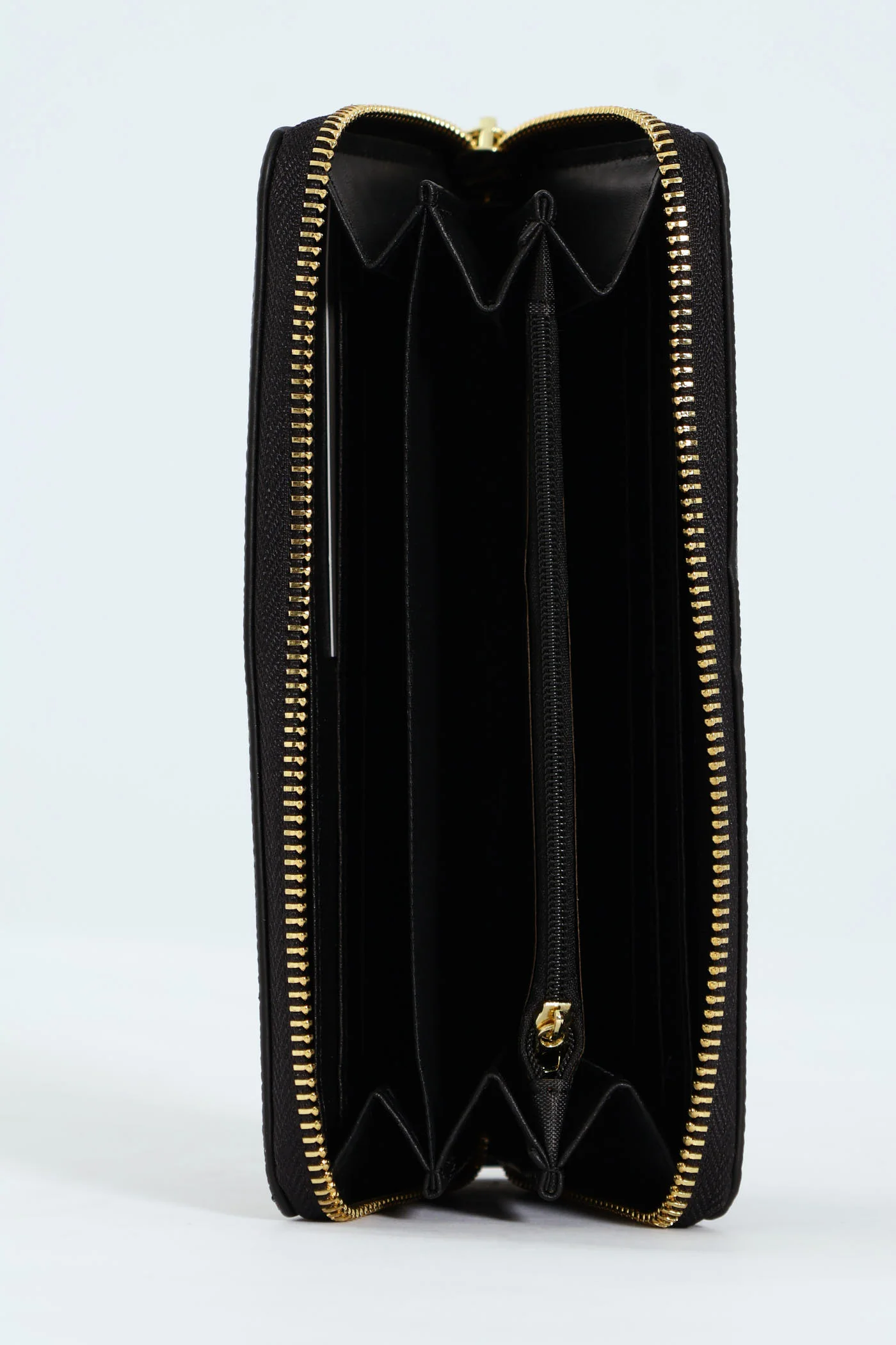 Carrie Pebble Raised Logo Ziparound Purse - Black - Image 5