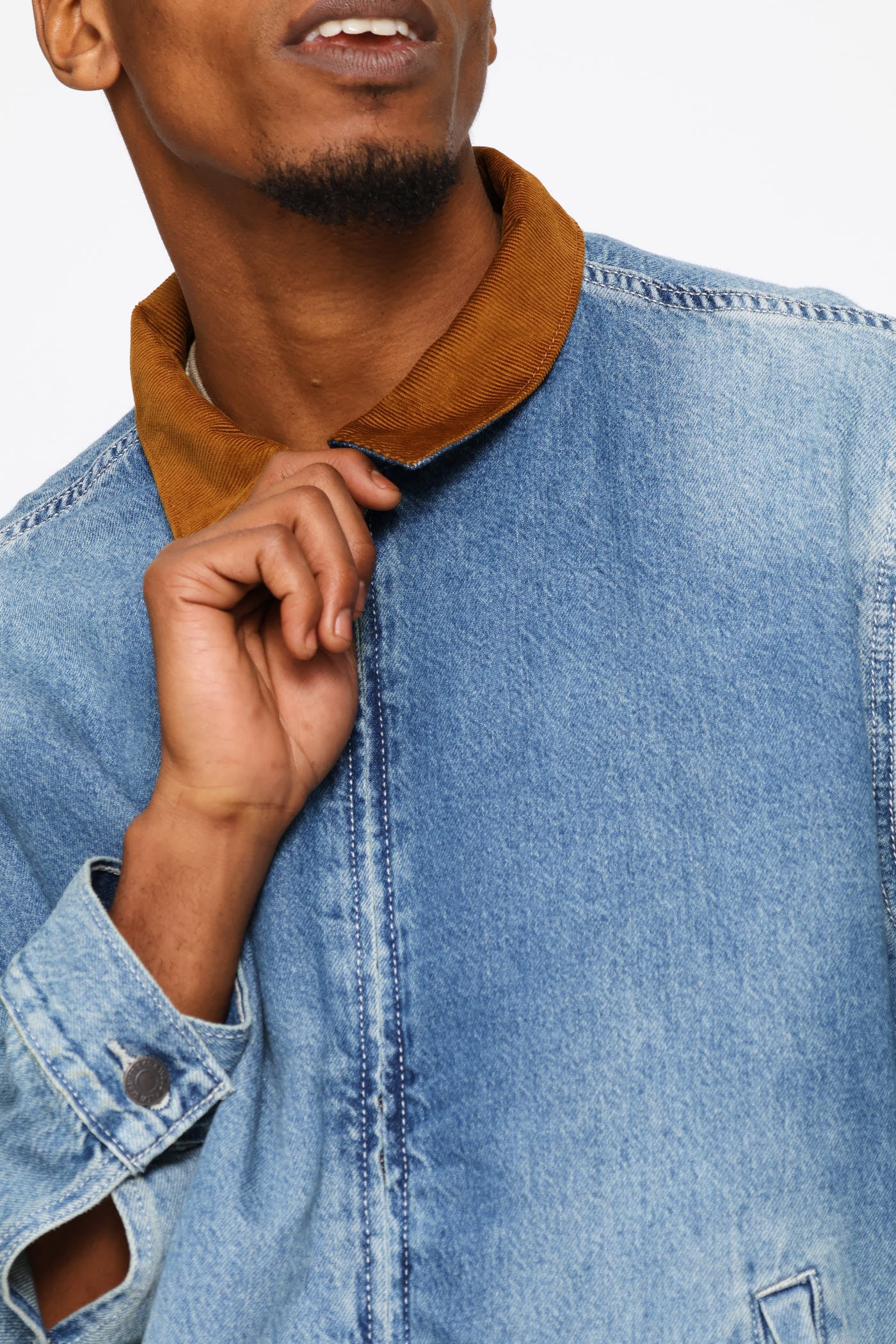 Castro Full Zip Light It Up Trucker Jacket - Mid Wash - Image 2