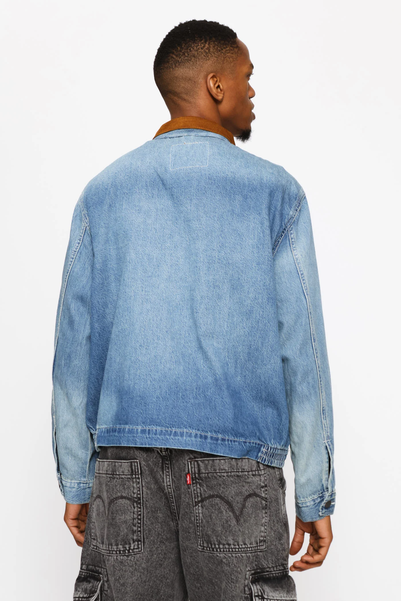 Castro Full Zip Light It Up Trucker Jacket - Mid Wash - Image 5