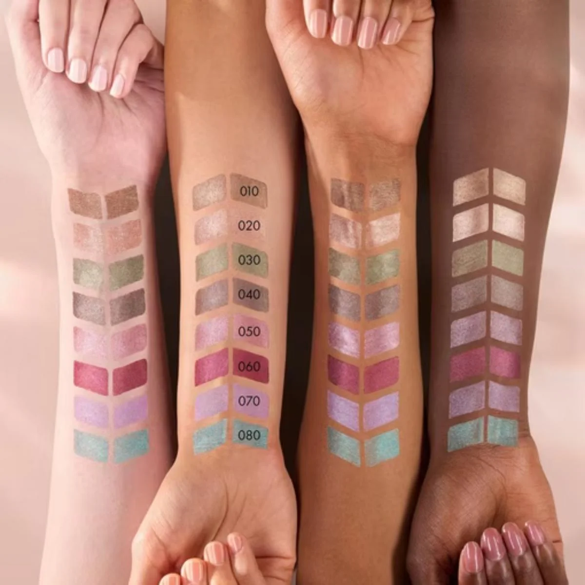 Aloe Vera Eyeshadow Stick - Image 17