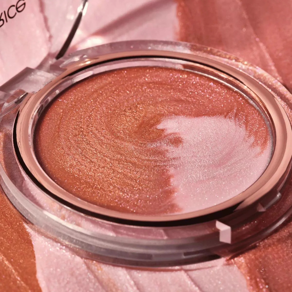 Aura Glam Balm Highlighter - Image 7