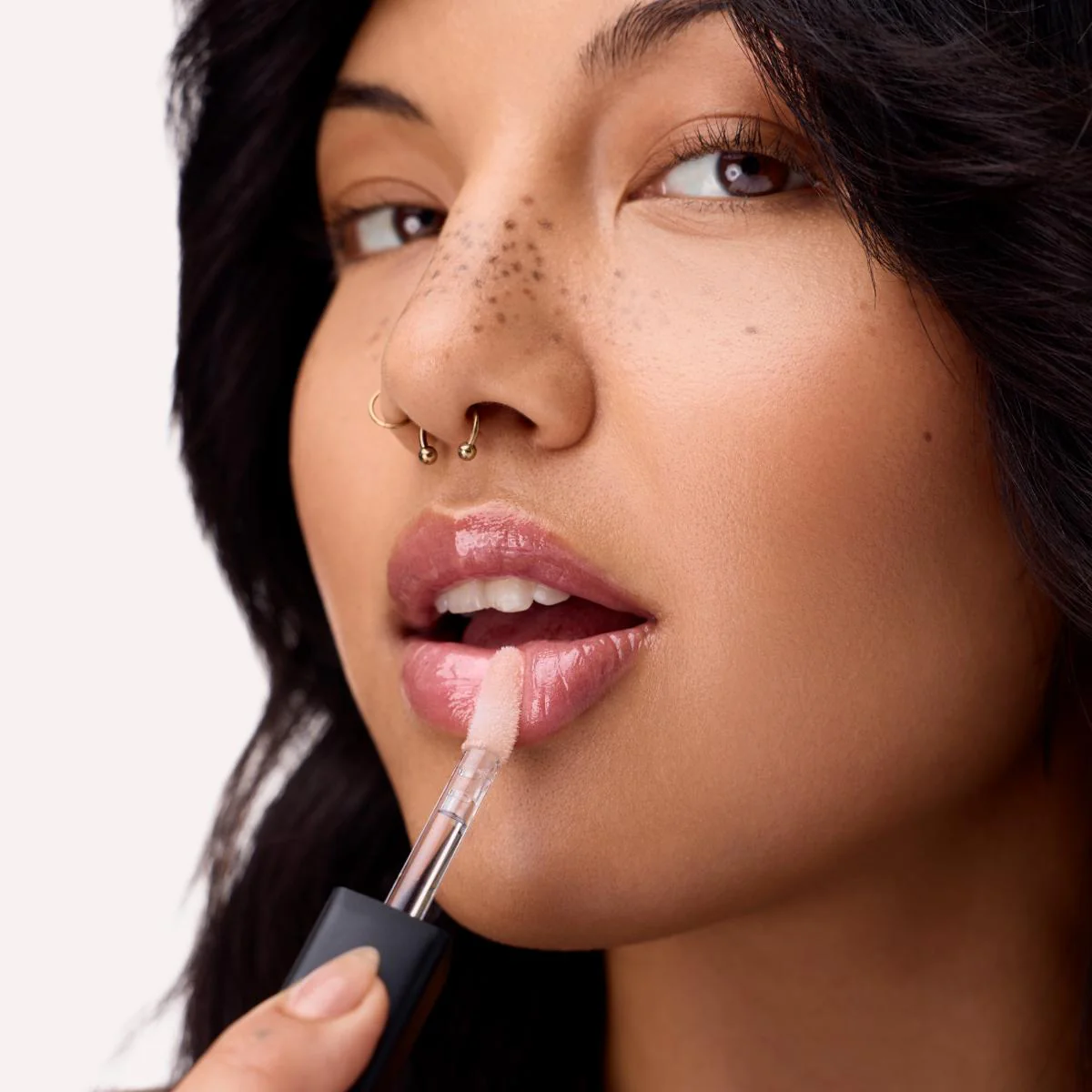 Filler Supreme Lip Gloss - Image 5