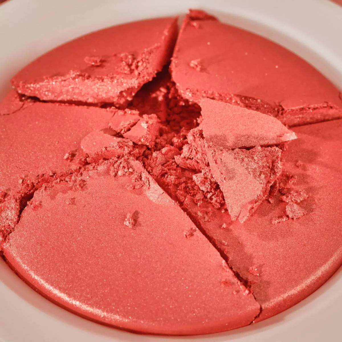 Soft Glam Baked Blush - Image 14