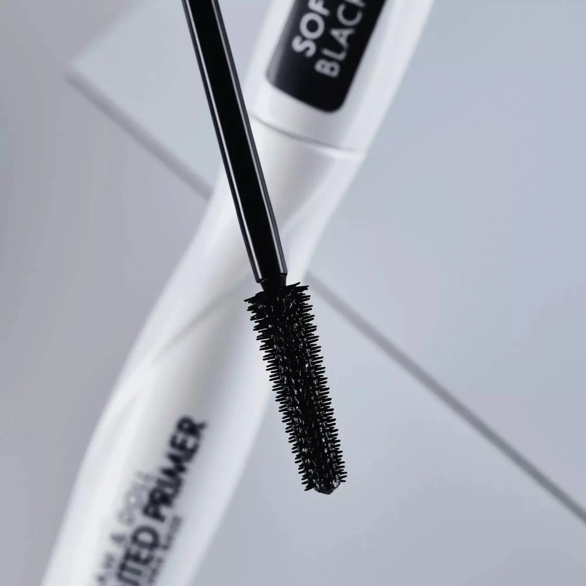 Glam & Doll Tinted Primer Mascara Base - Image 7