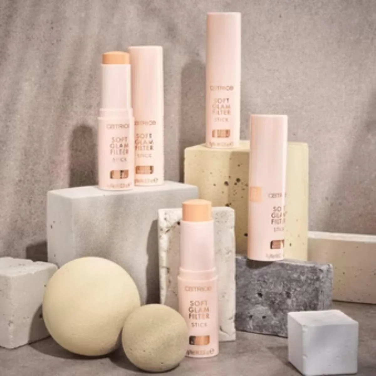 Soft Glam Filter Stick - Image 15