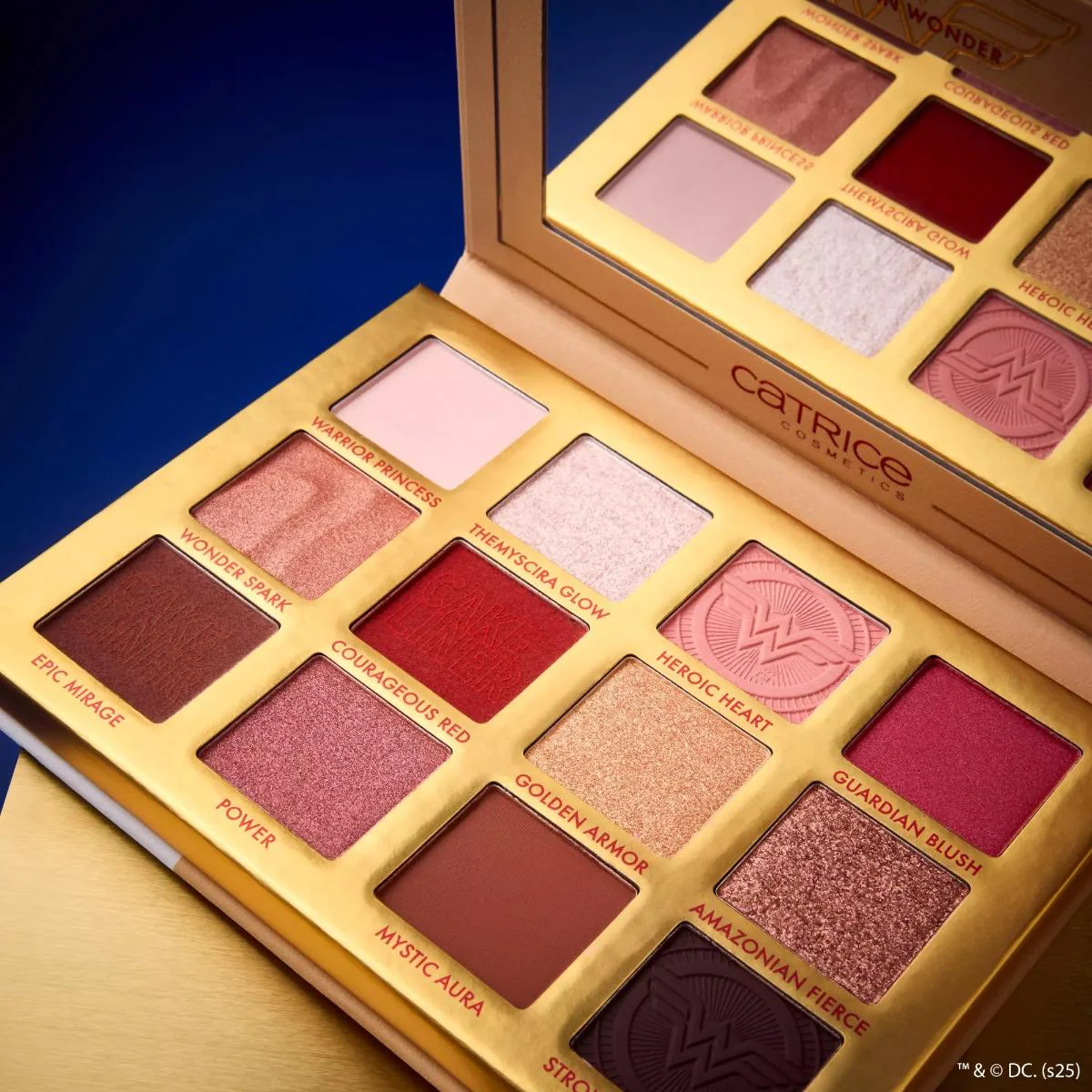Wonder Woman Eyeshadow Palette - Image 12