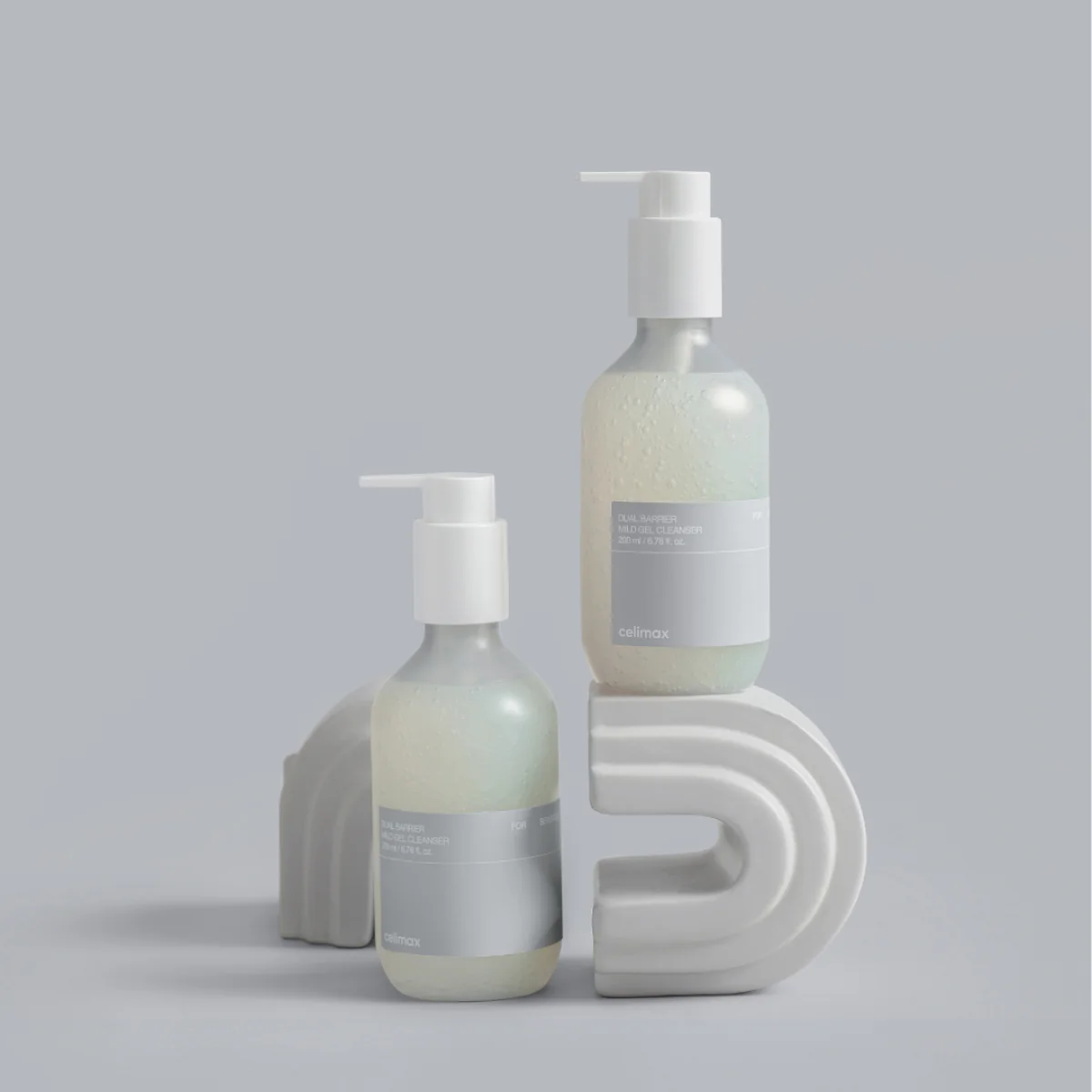 Dual Barrier Mild Gel Cleanser - 200ml - Image 2