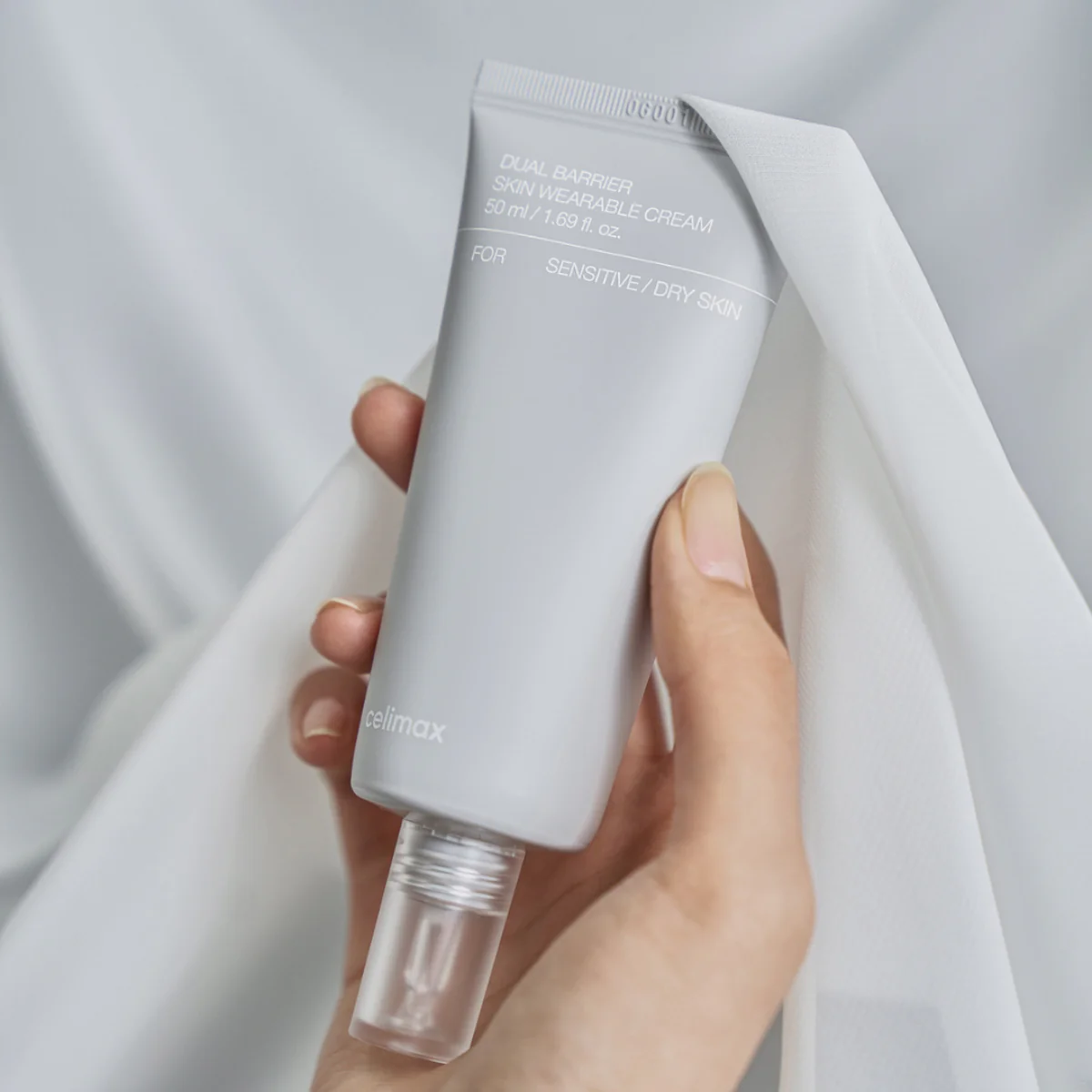 Dual Barrier Skin Wearable Cream - 50ml - Image 4