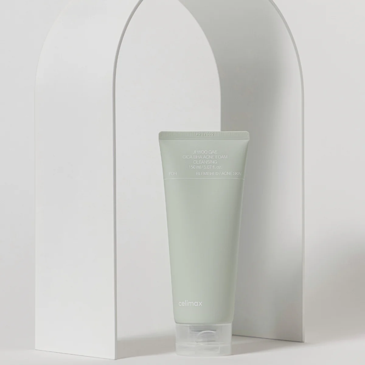 Ji Woo Gae Cica Bha Acne Foam Cleanser - Image 4