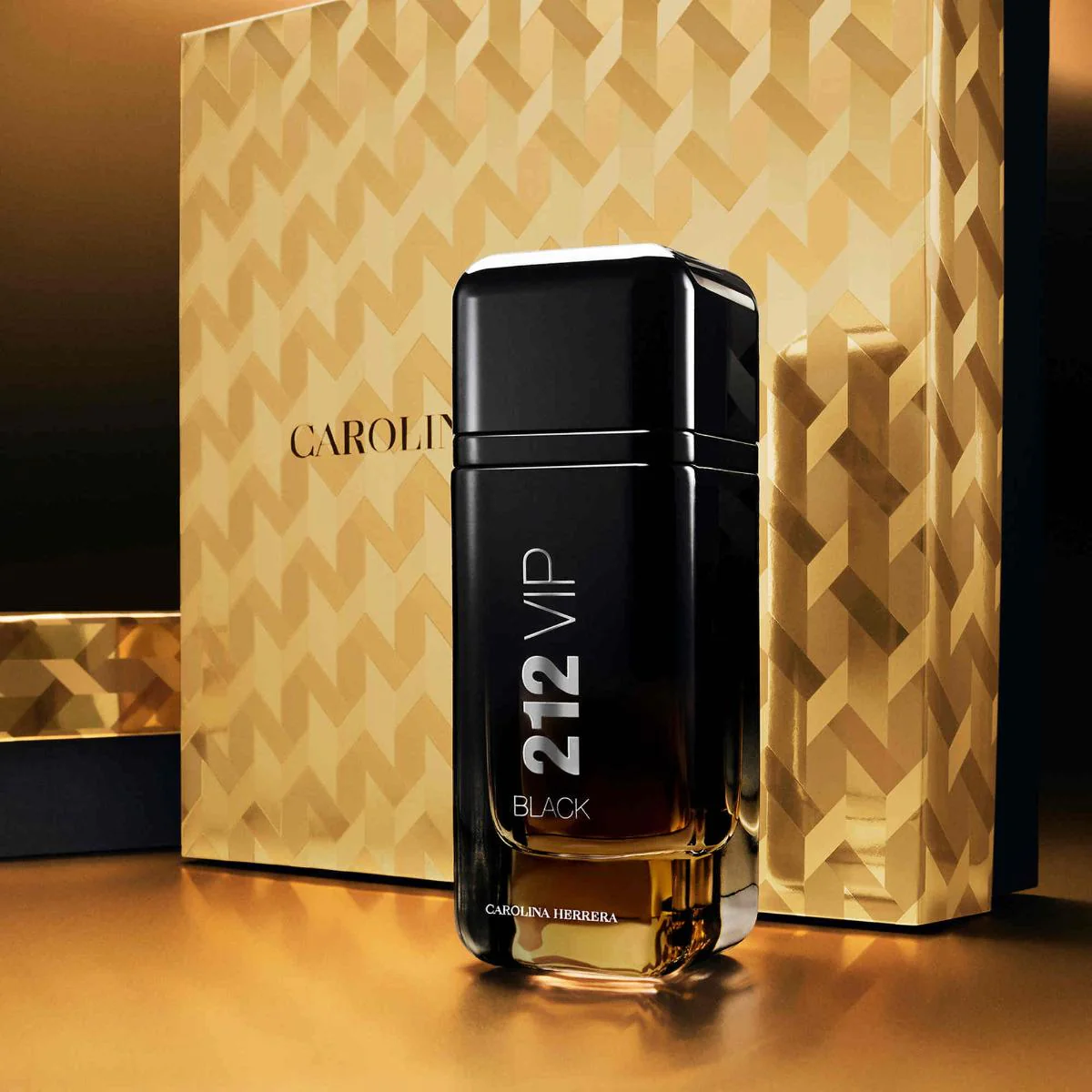 212 VIP Black Eau de Parfum 100 ml Gift set - Image 2