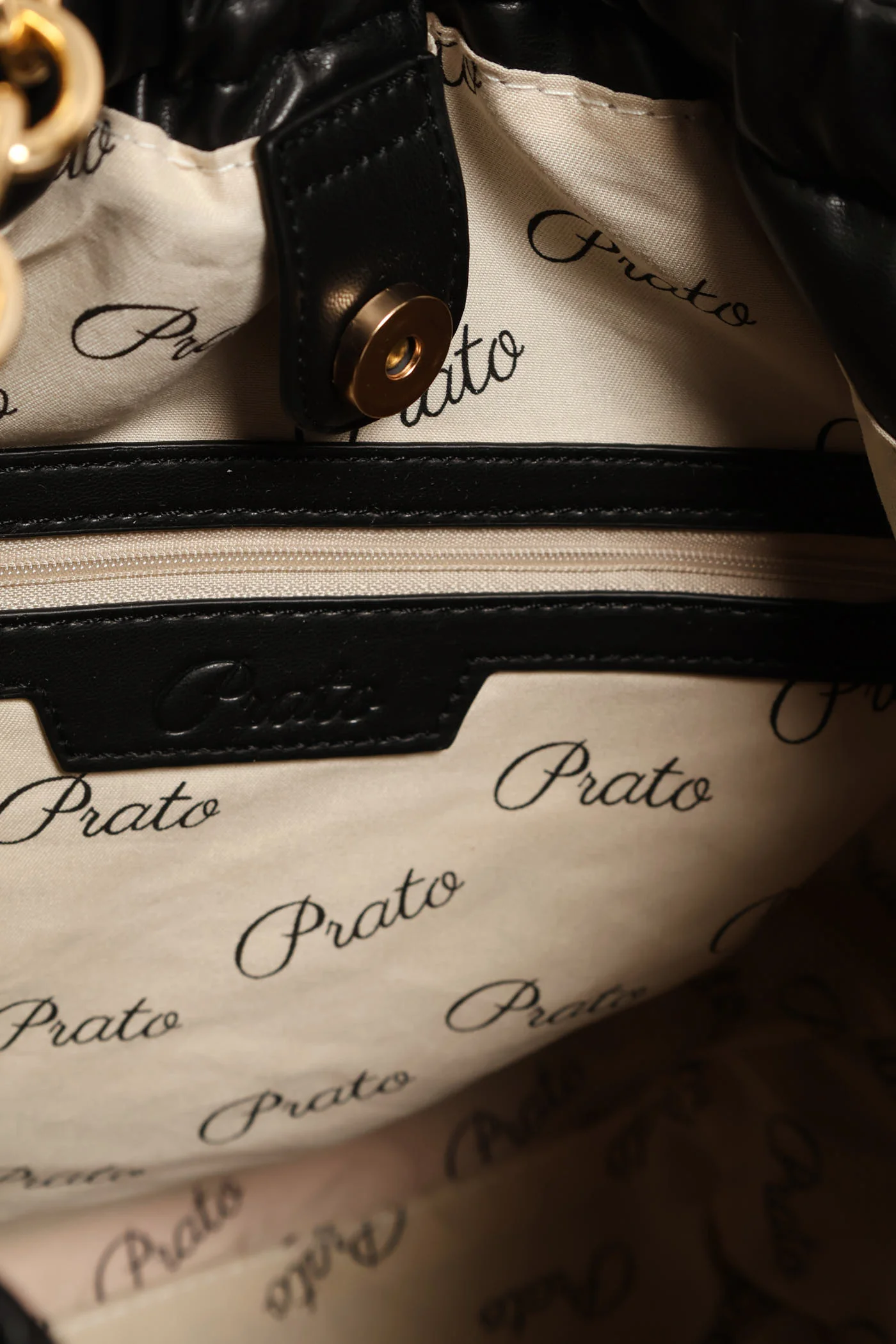 Chain Strap Shoulder Bag - Black - Image 5