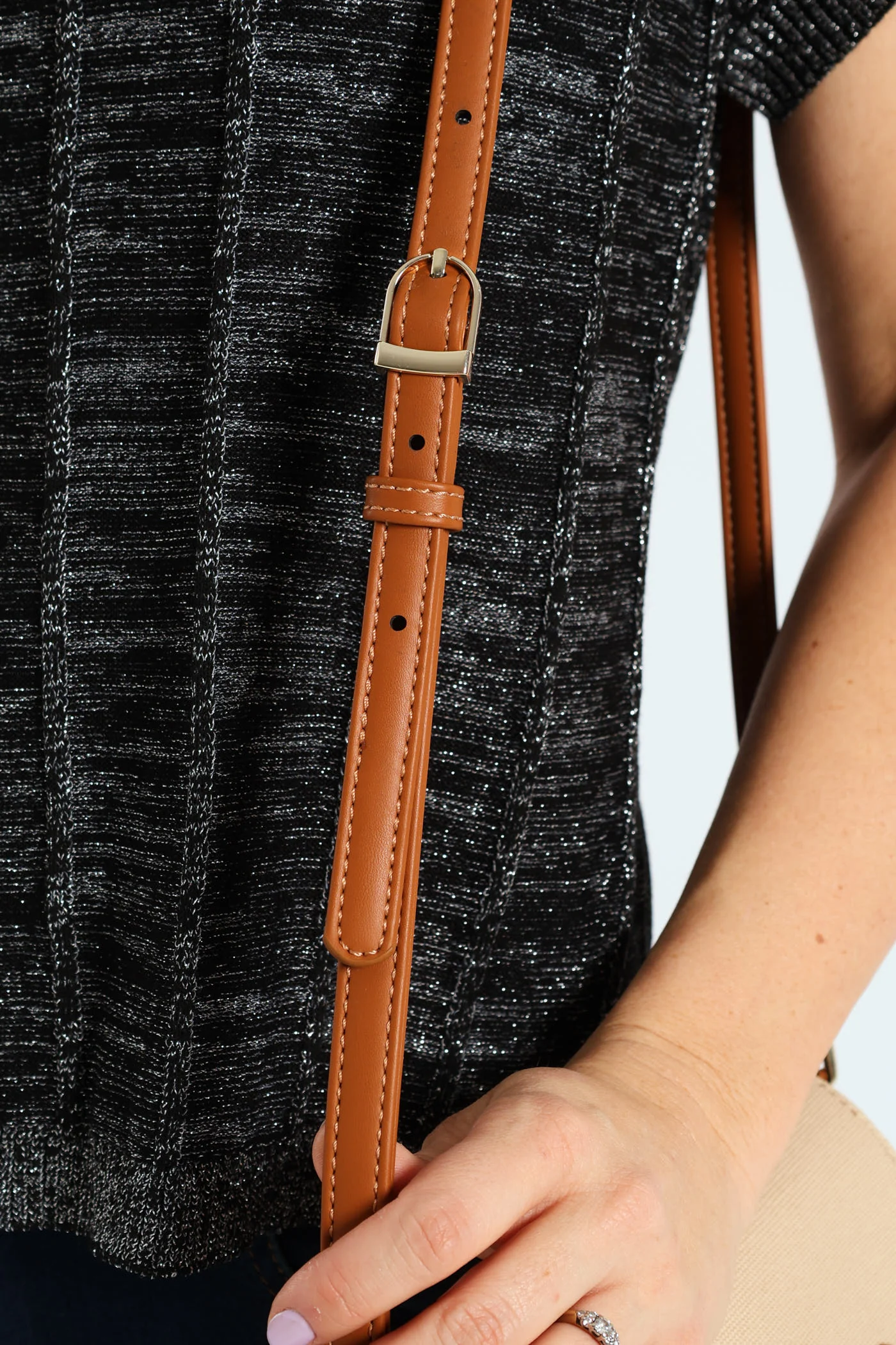 Chalbi Messenger Crossbody Bag - Brown - Image 7