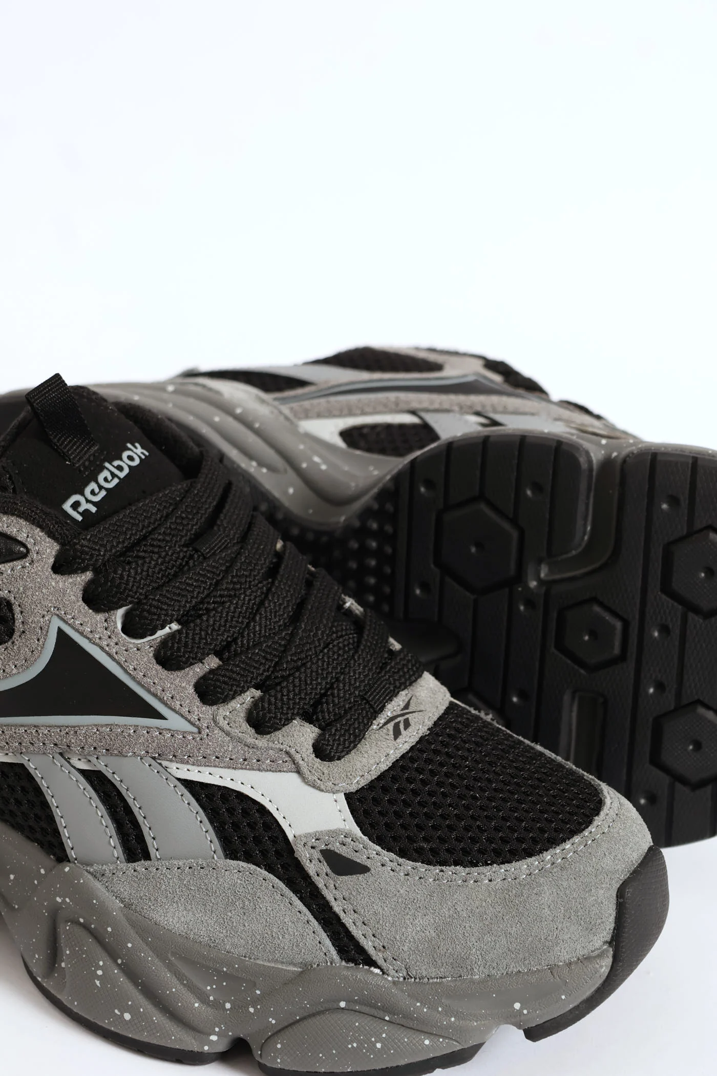 Charge Run Trainer - Grey - Image 2