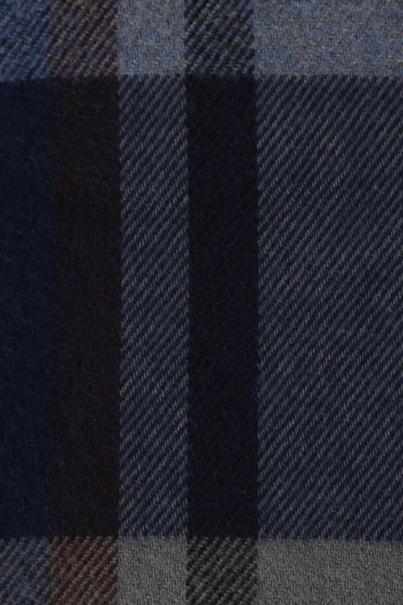 Check Scarf - Image 2