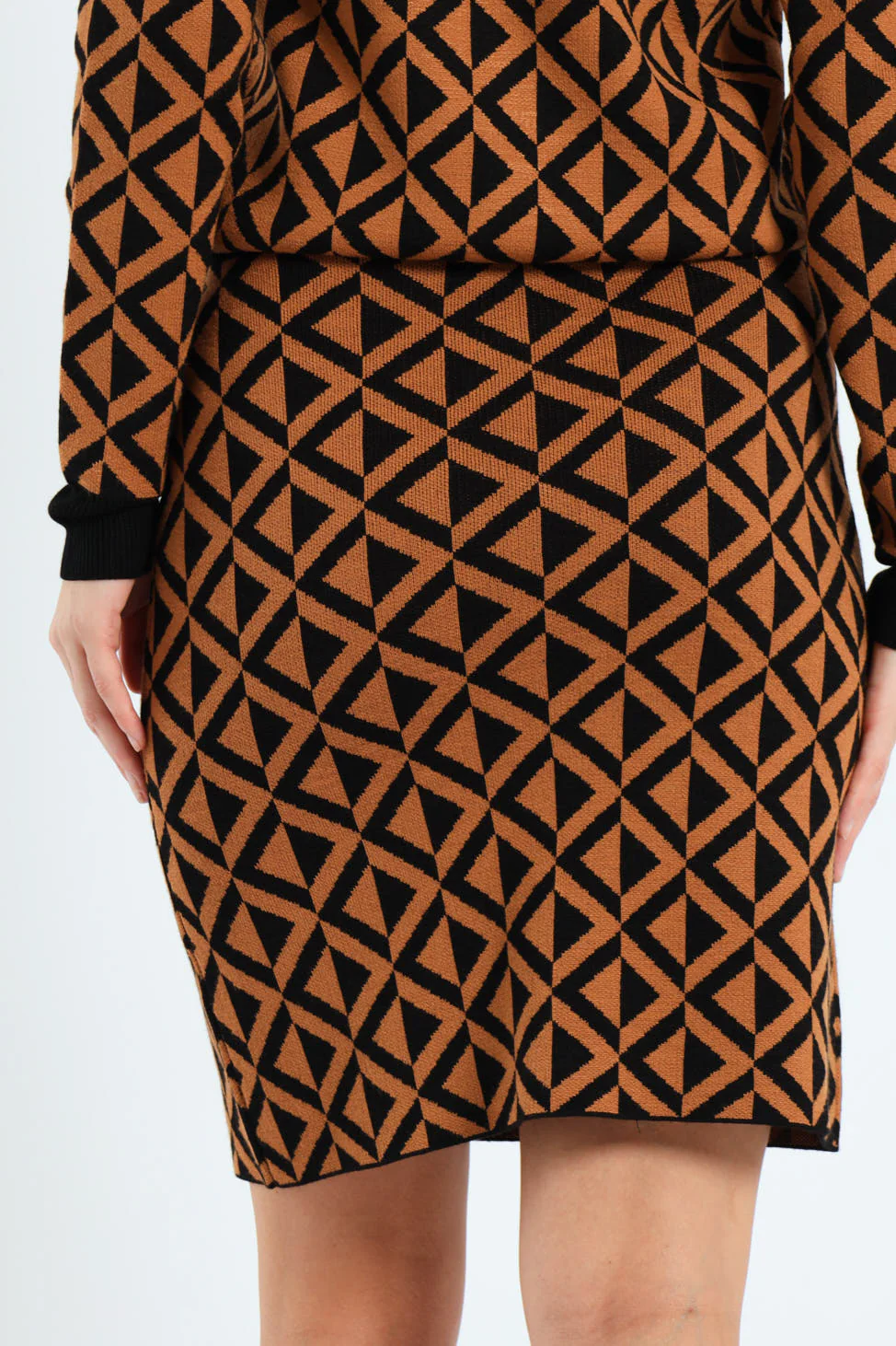 Chevron Knitwear Midi Skirt - Brown - Image 2