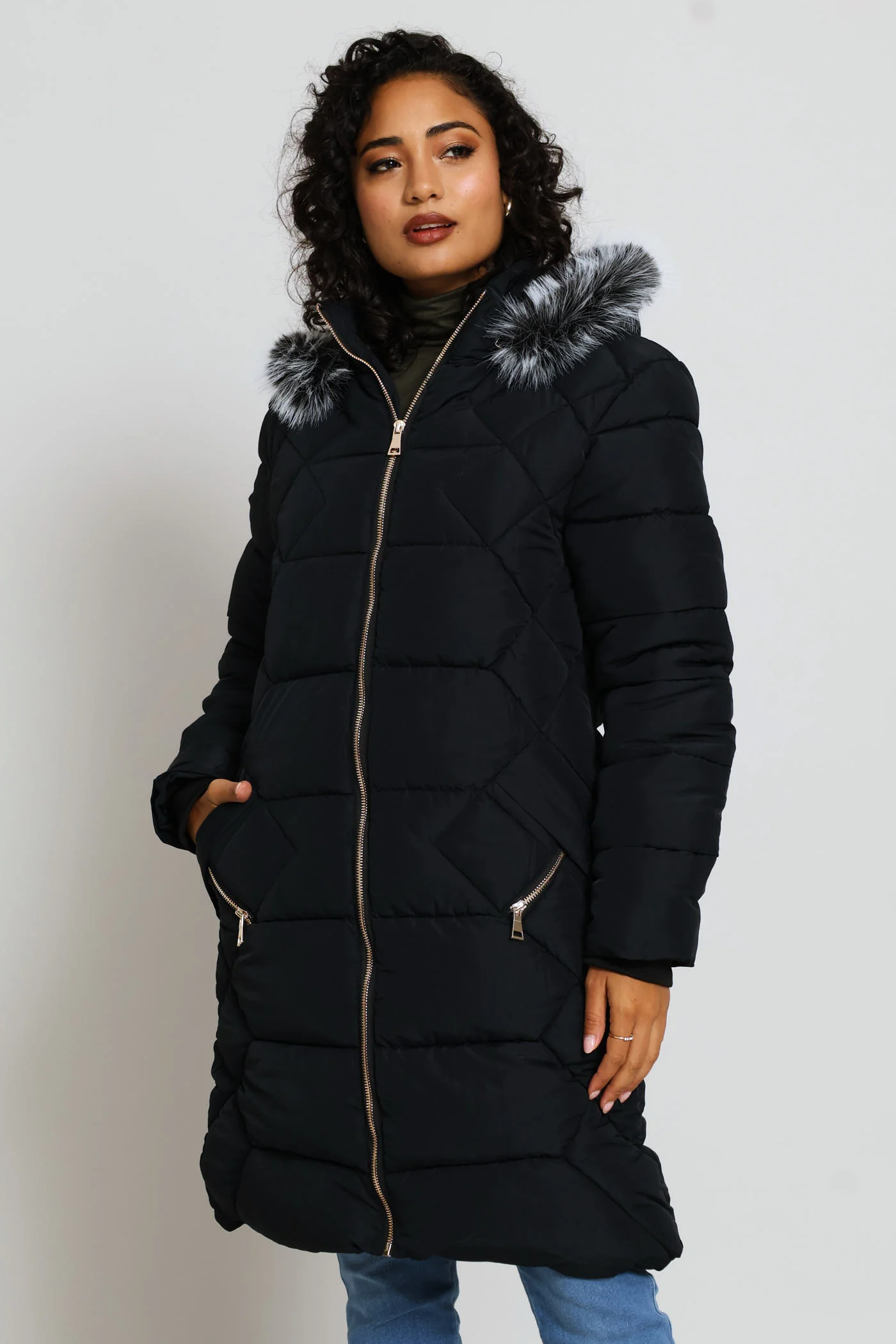 Chevron Quilted Puffer Jacket - Black - Image 5