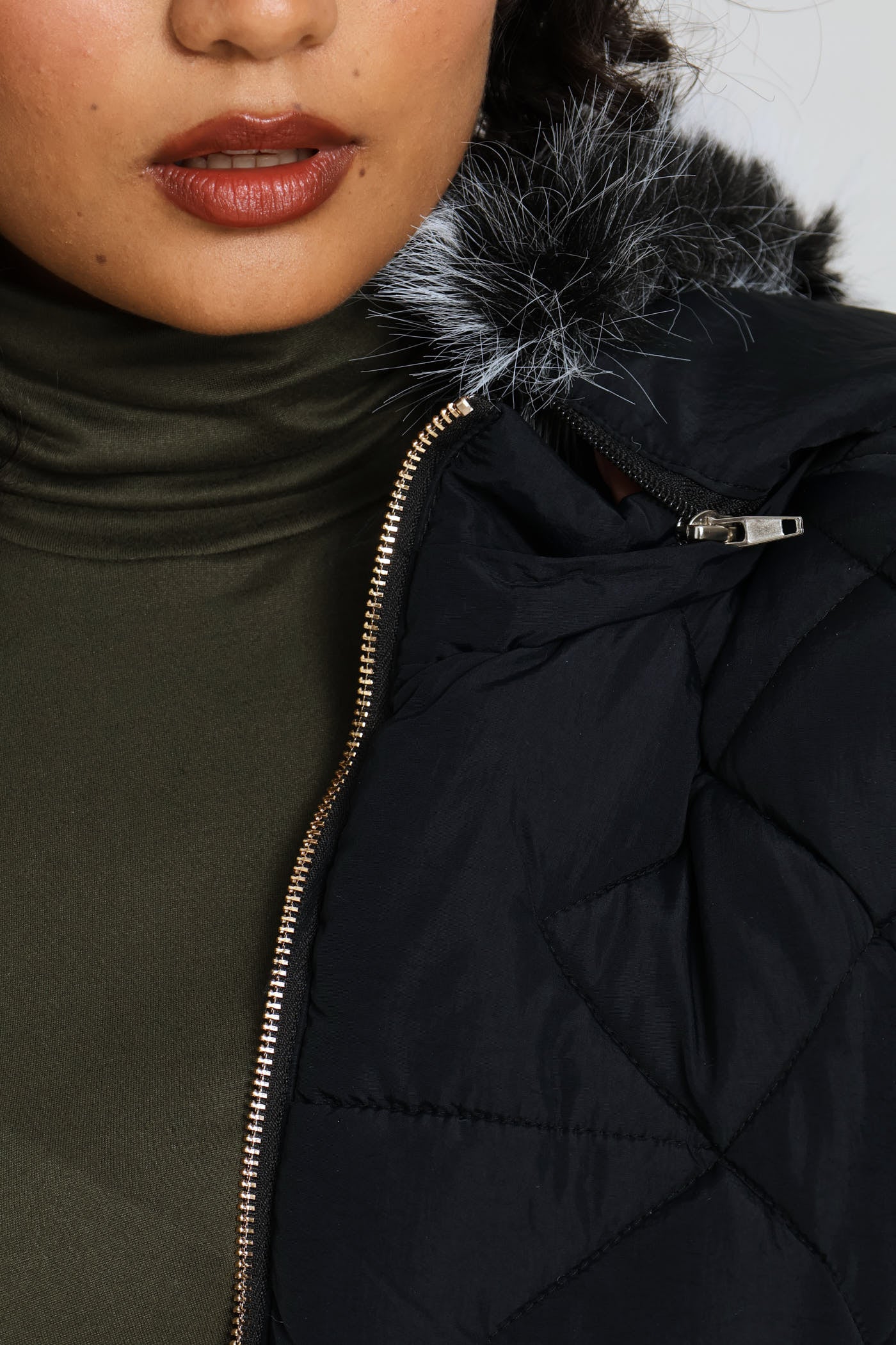 Chevron Quilted Puffer Jacket - Black - Image 6
