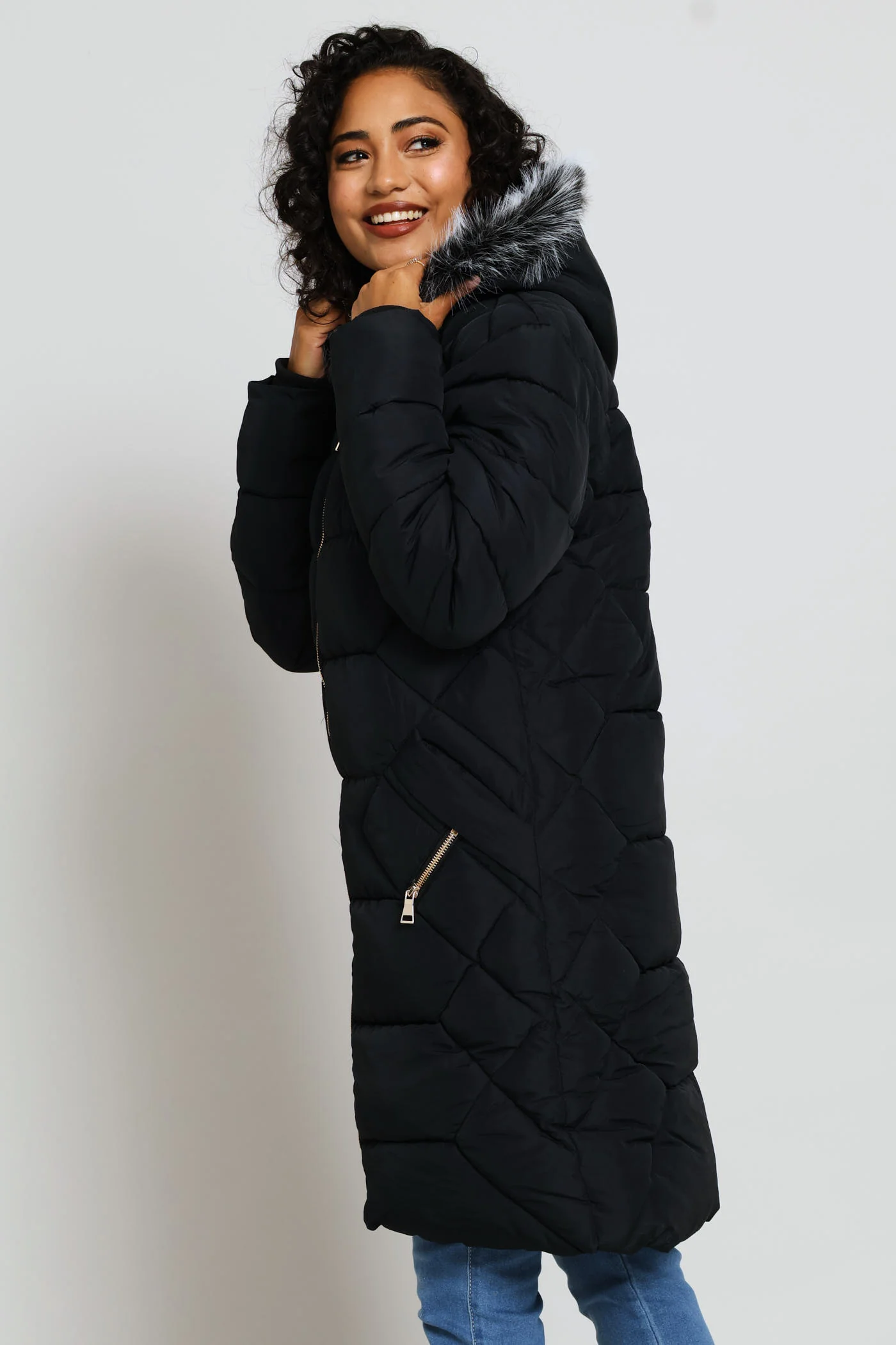 Chevron Quilted Puffer Jacket - Black - Image 7